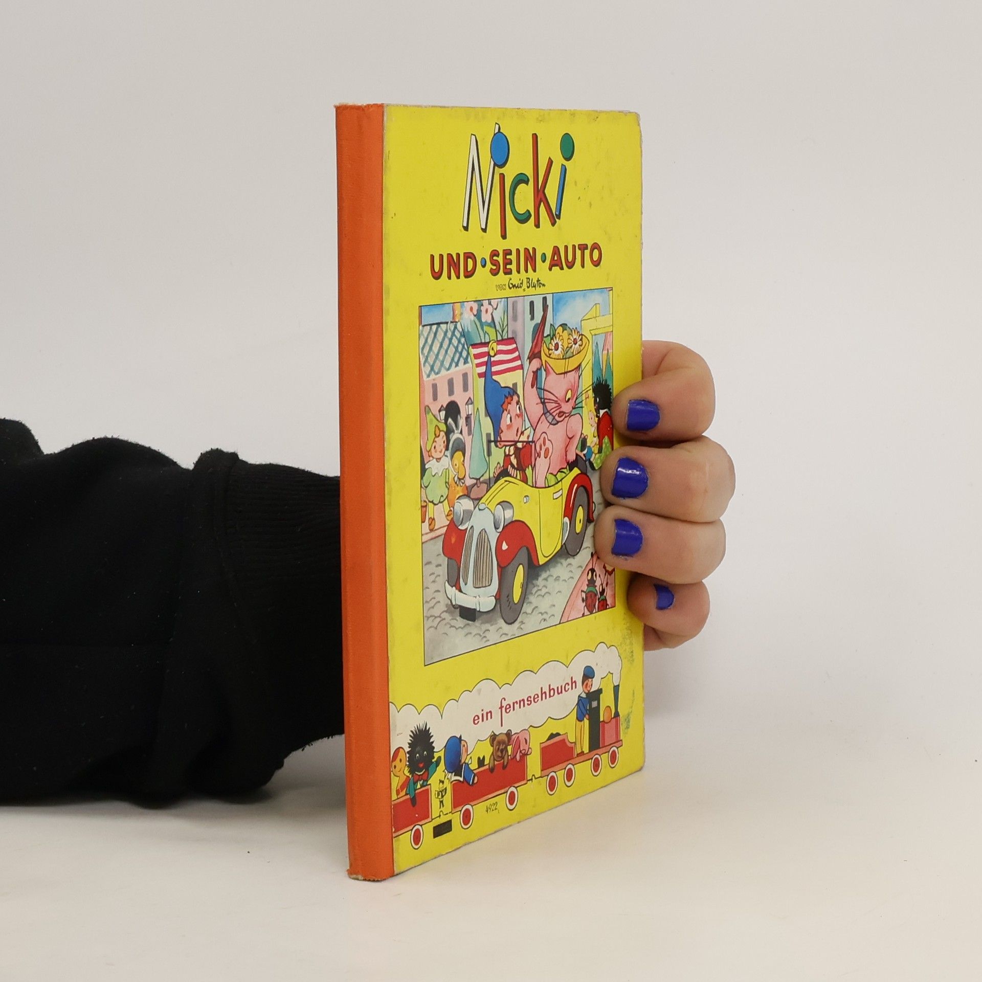 kolektiv Nicki und sein Auto
