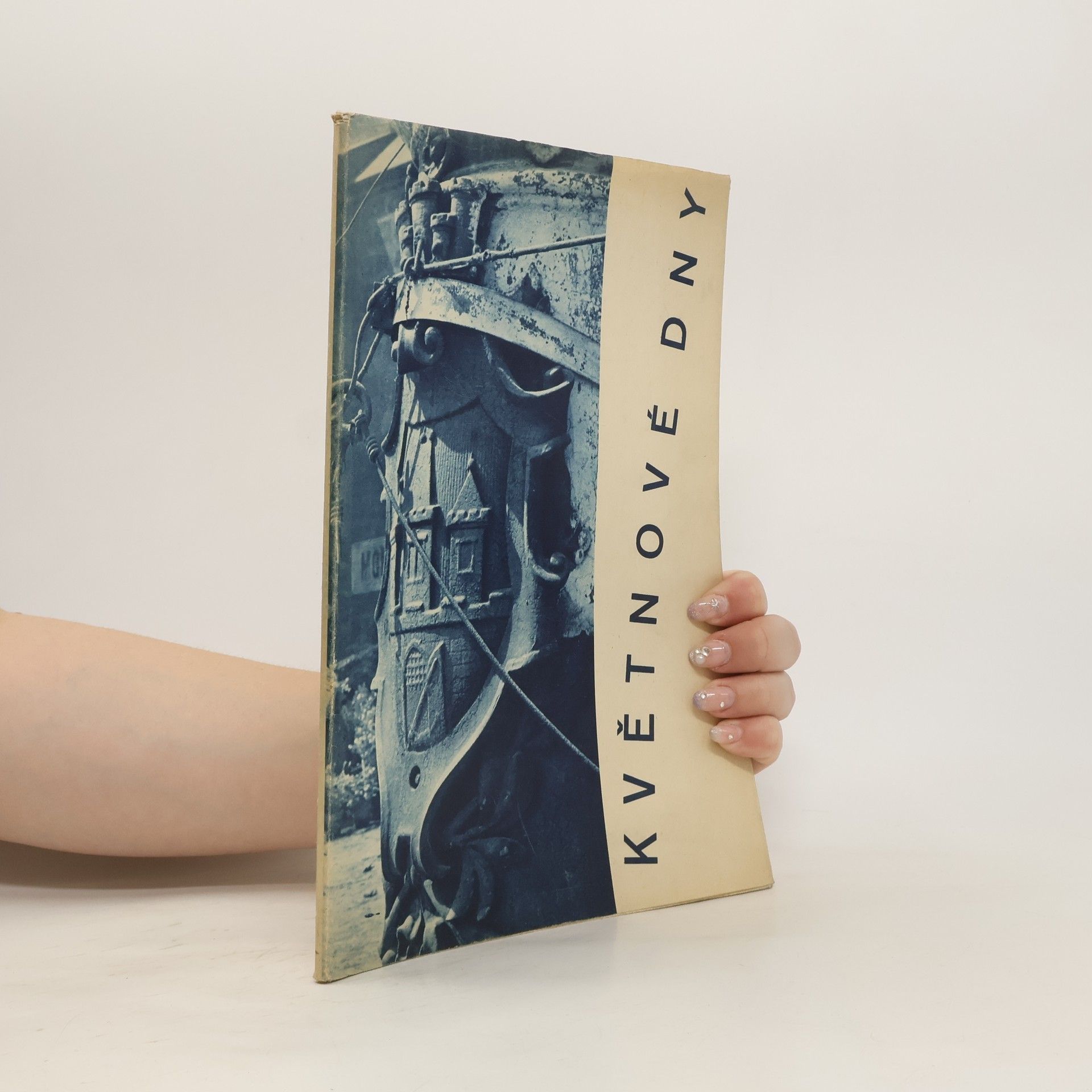 AA.VV. Květnové dny