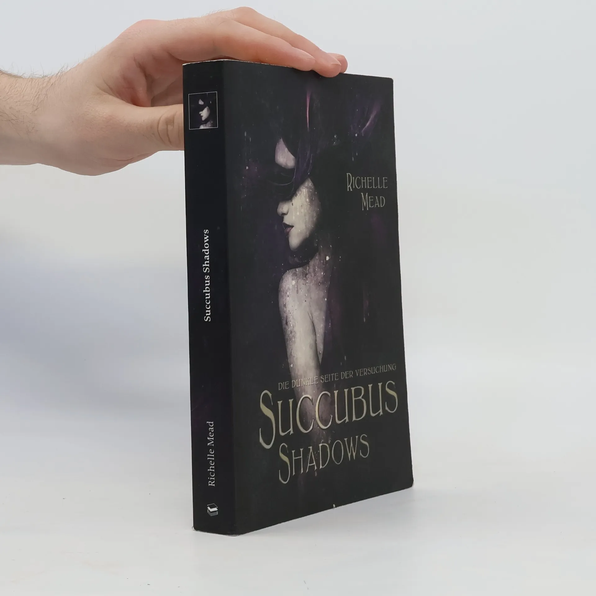 Succubus shadows | Book | Hardcover | Richelle Mead | DE