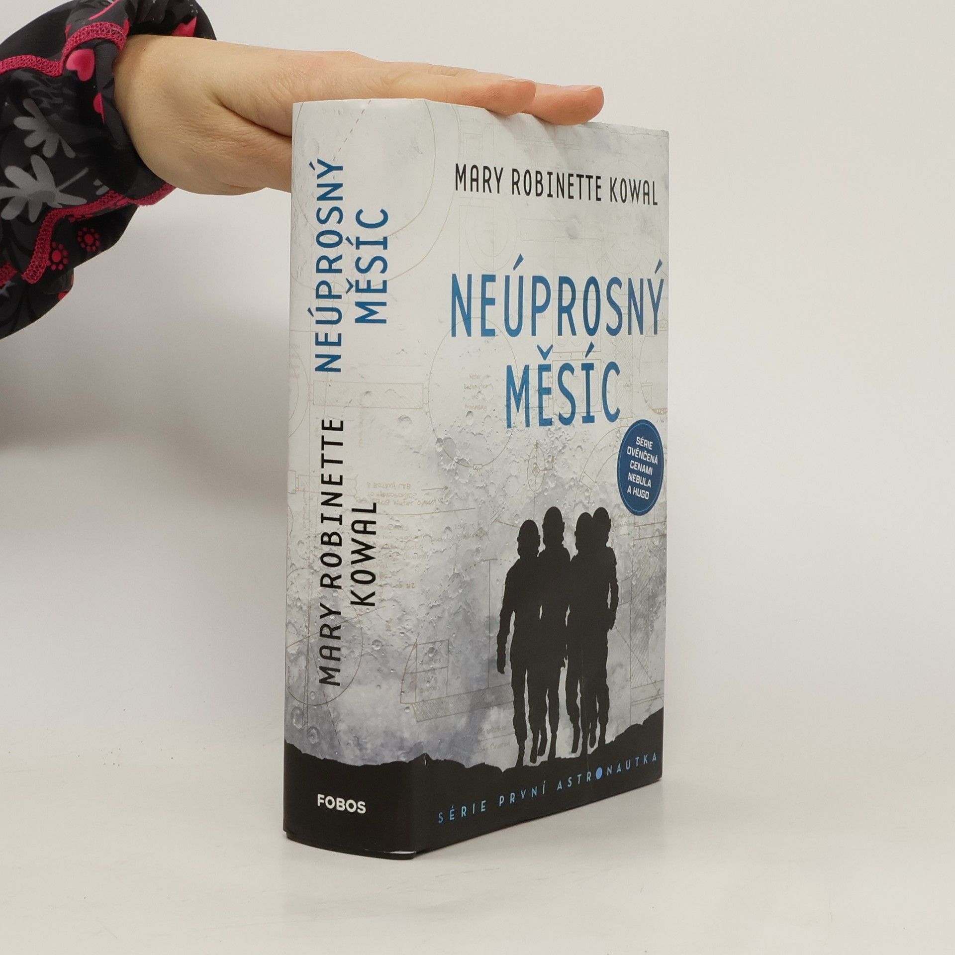 Mary Robinette Kowal Neúprosný měsíc