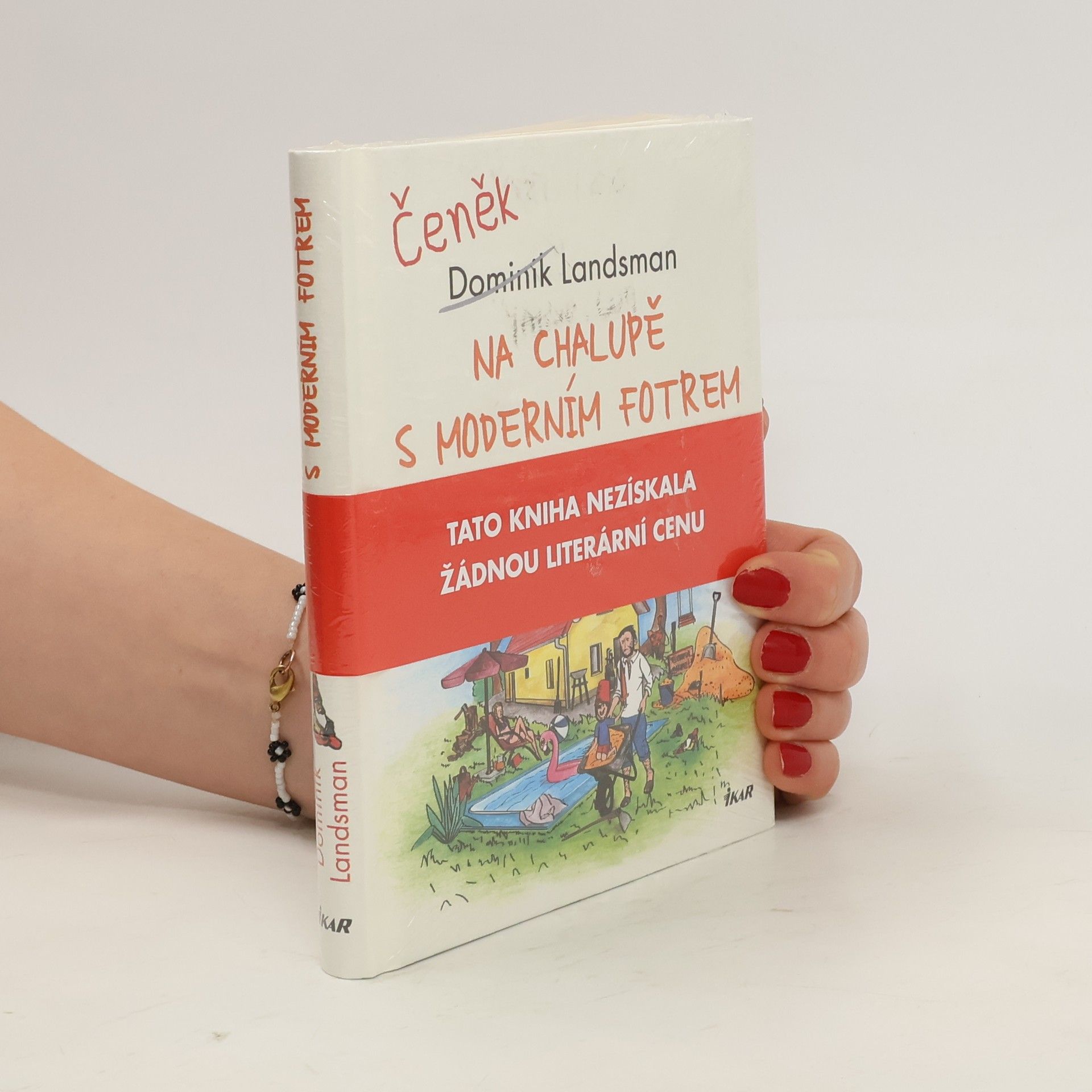 Dominik Landsman Na chalupě s moderním fotrem