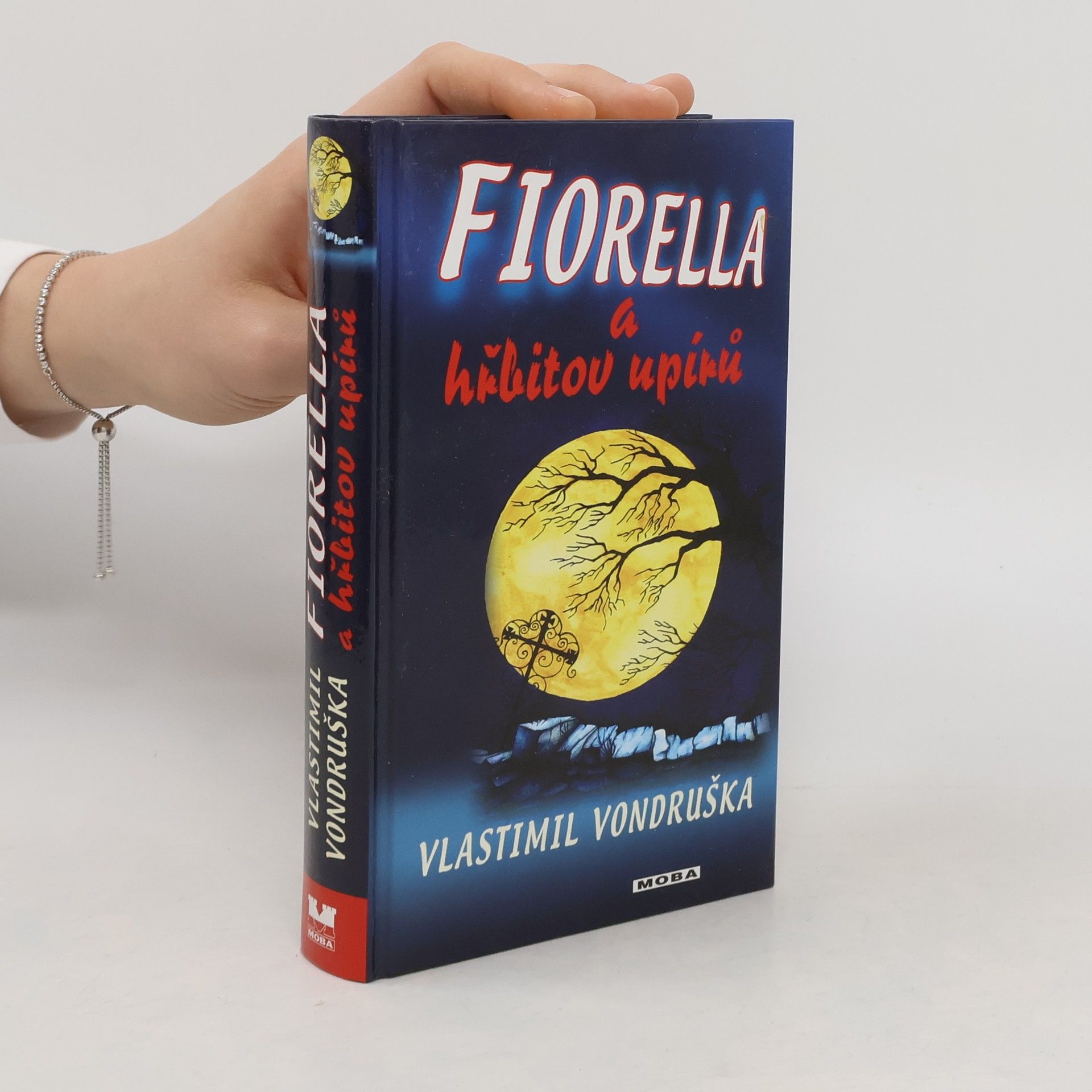 Vlastimil Vondruška Fiorella a hřbitov upírů