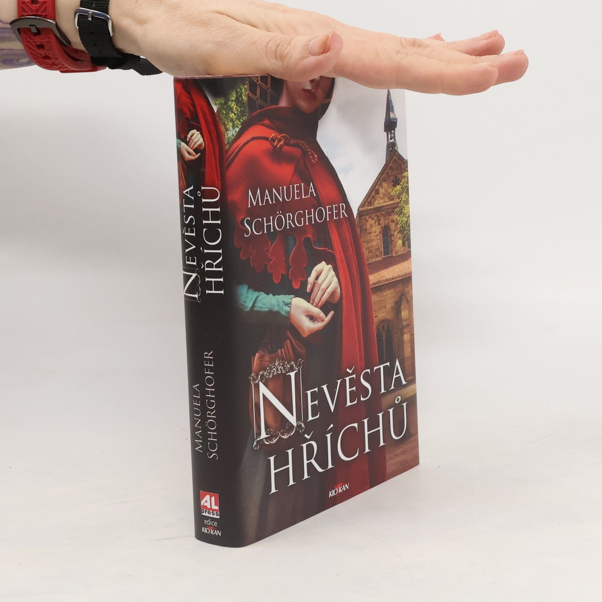 Manuela Schörghofer Nevěsta hříchů