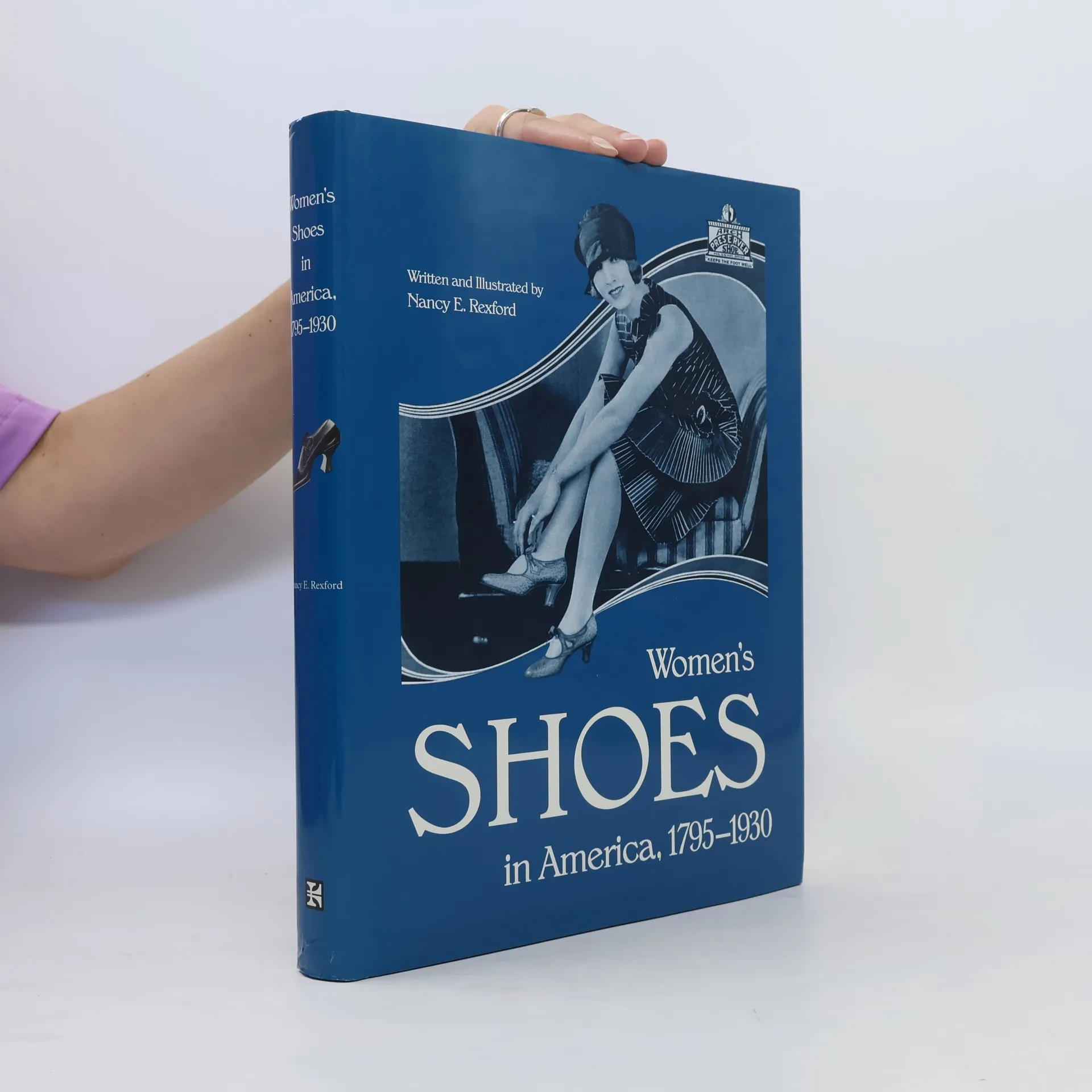 Women's Shoes in America, 1795-1930 | Kniha | pevná | Nancy E. Rexford | EN