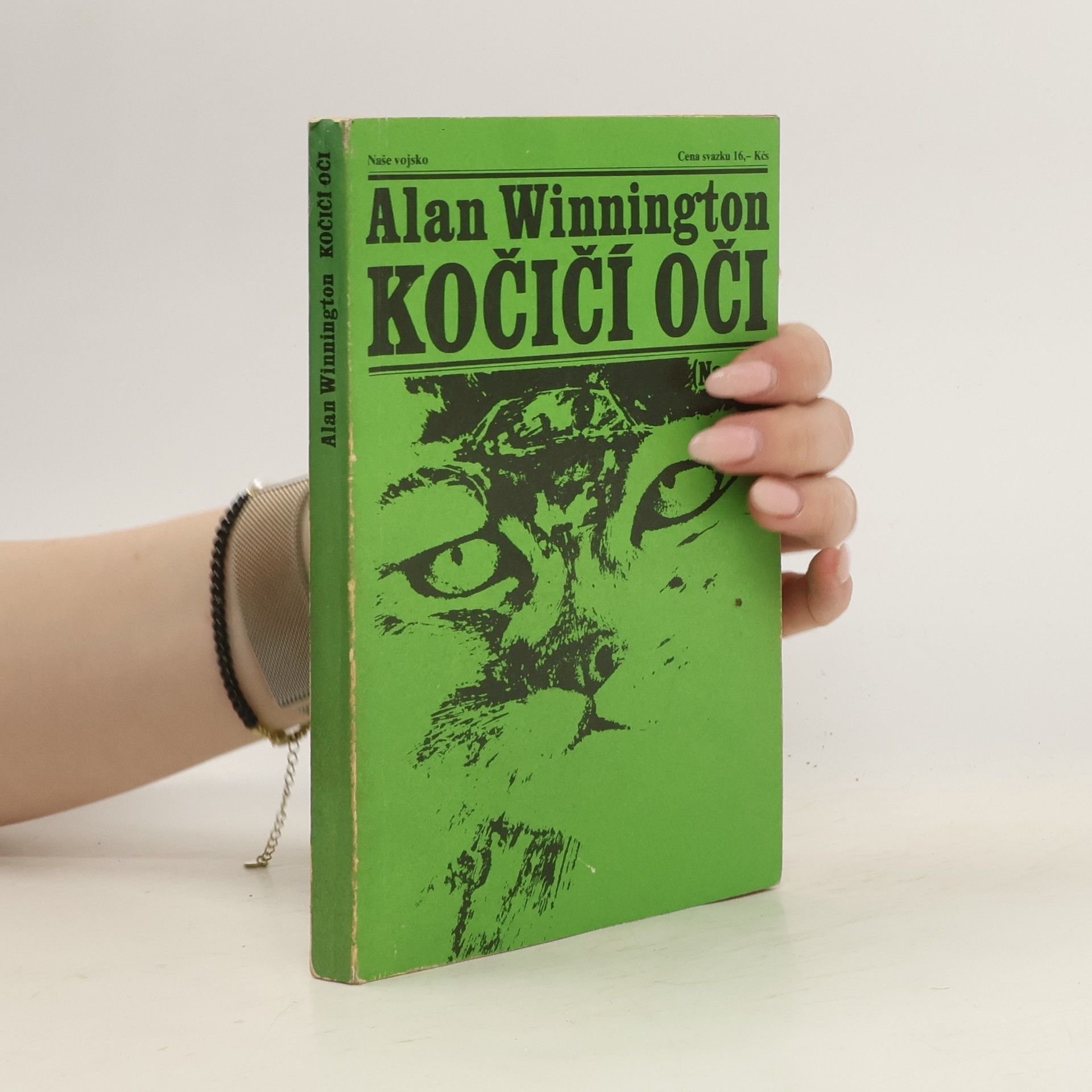 Alan Winnington Kočičí oči
