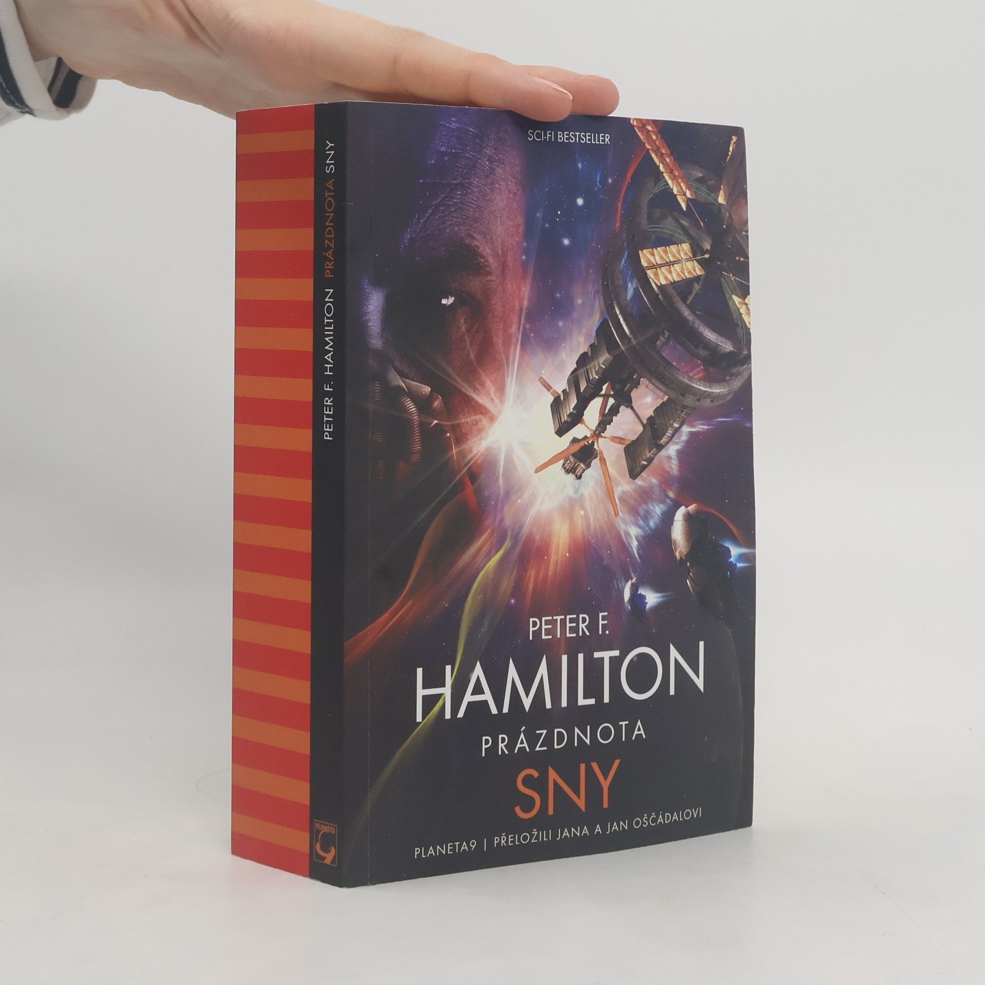Peter F. Hamilton Sága Společenství 5. Prázdnota - Sny