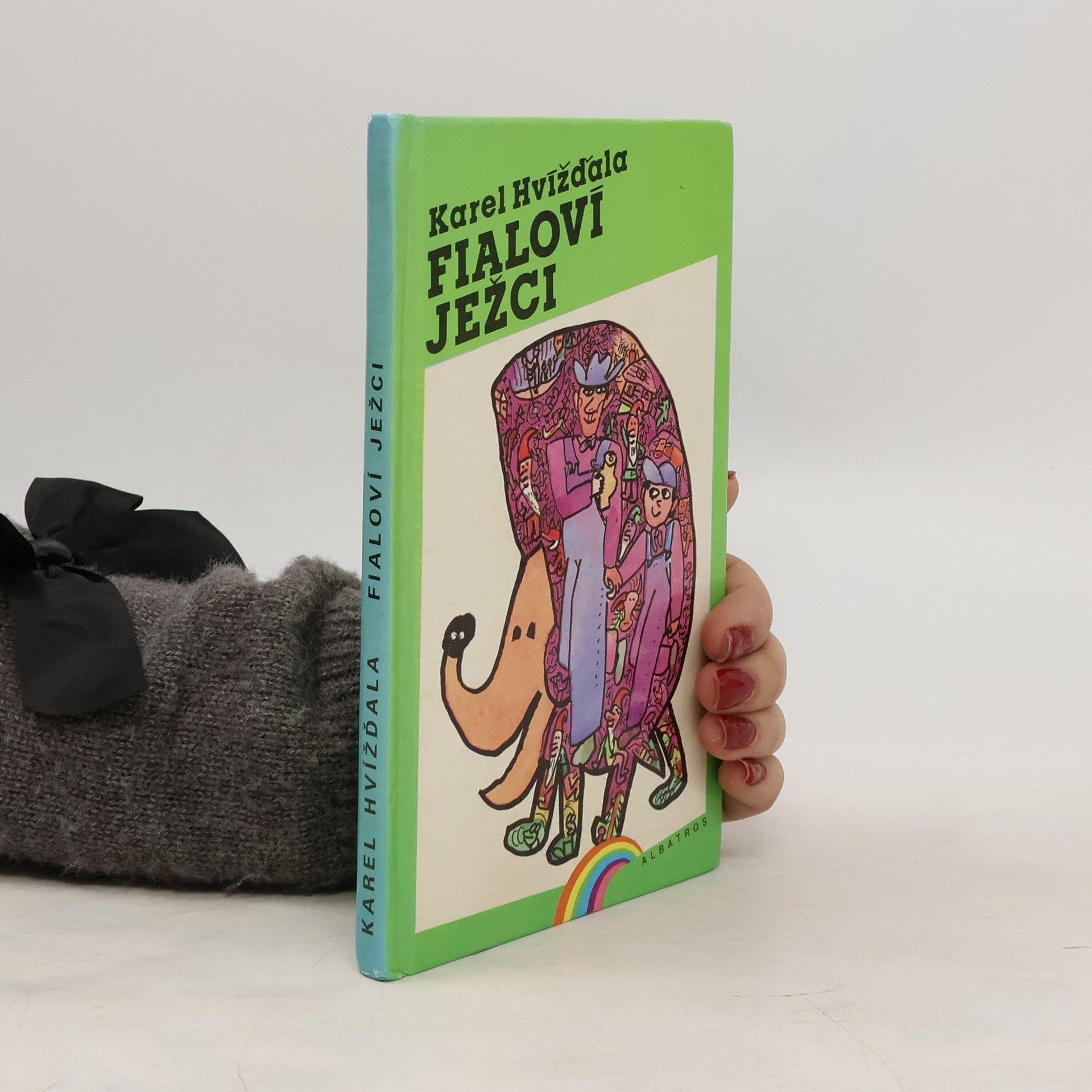 Karel Hvížďala Fialoví ježci