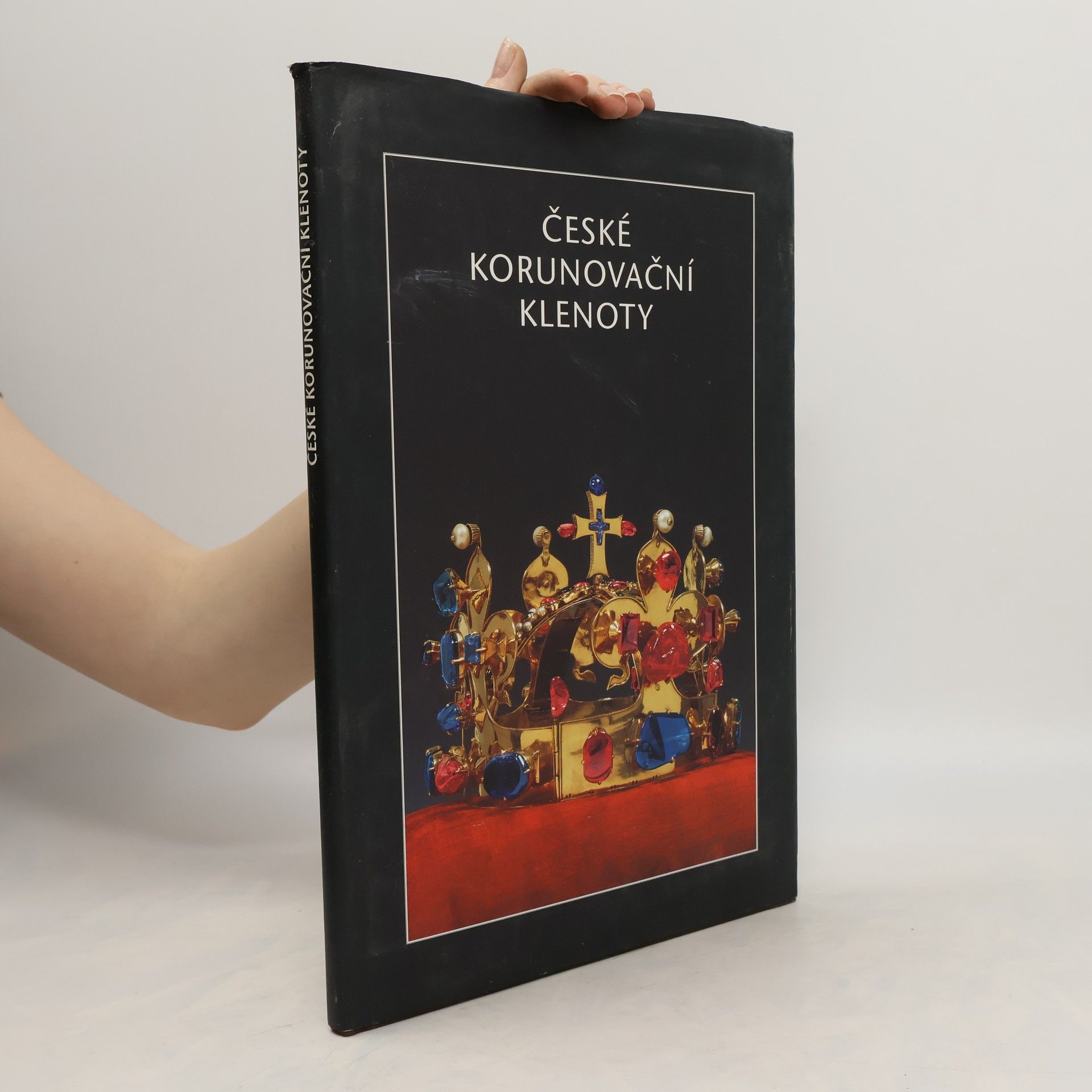 Milena Bravermanová České korunovační klenoty