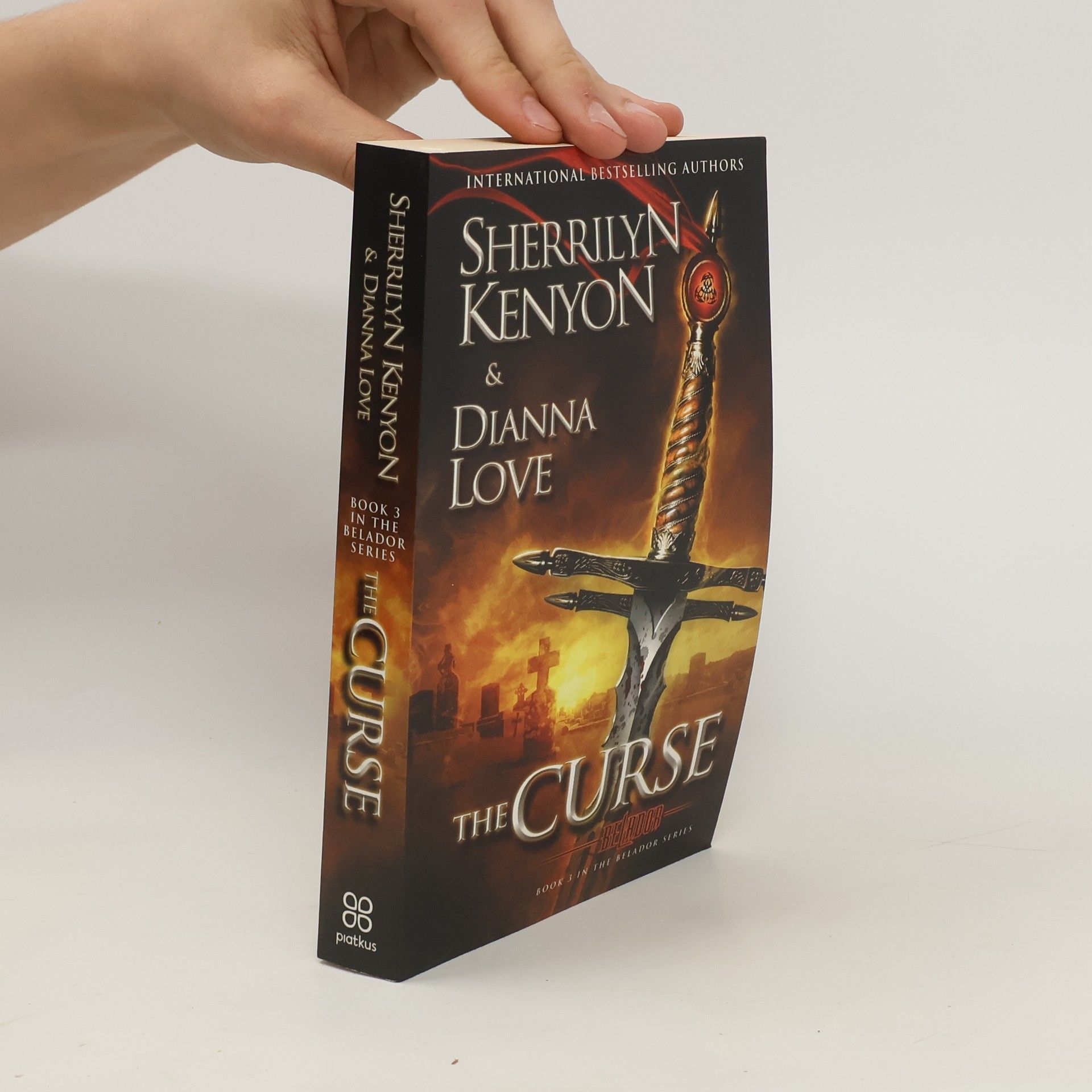 Kinley MacGregor The Curse
