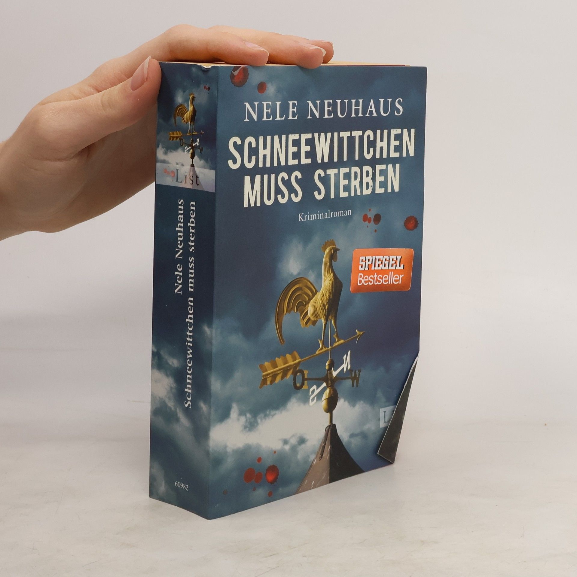 Nele Neuhaus Schneewittchen muss sterben : Kriminalroman
