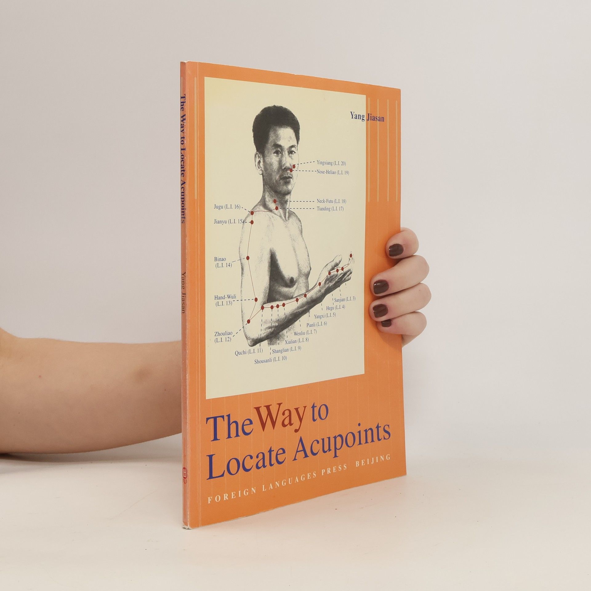 Yang Jiasan The Way to Locate Acupoints