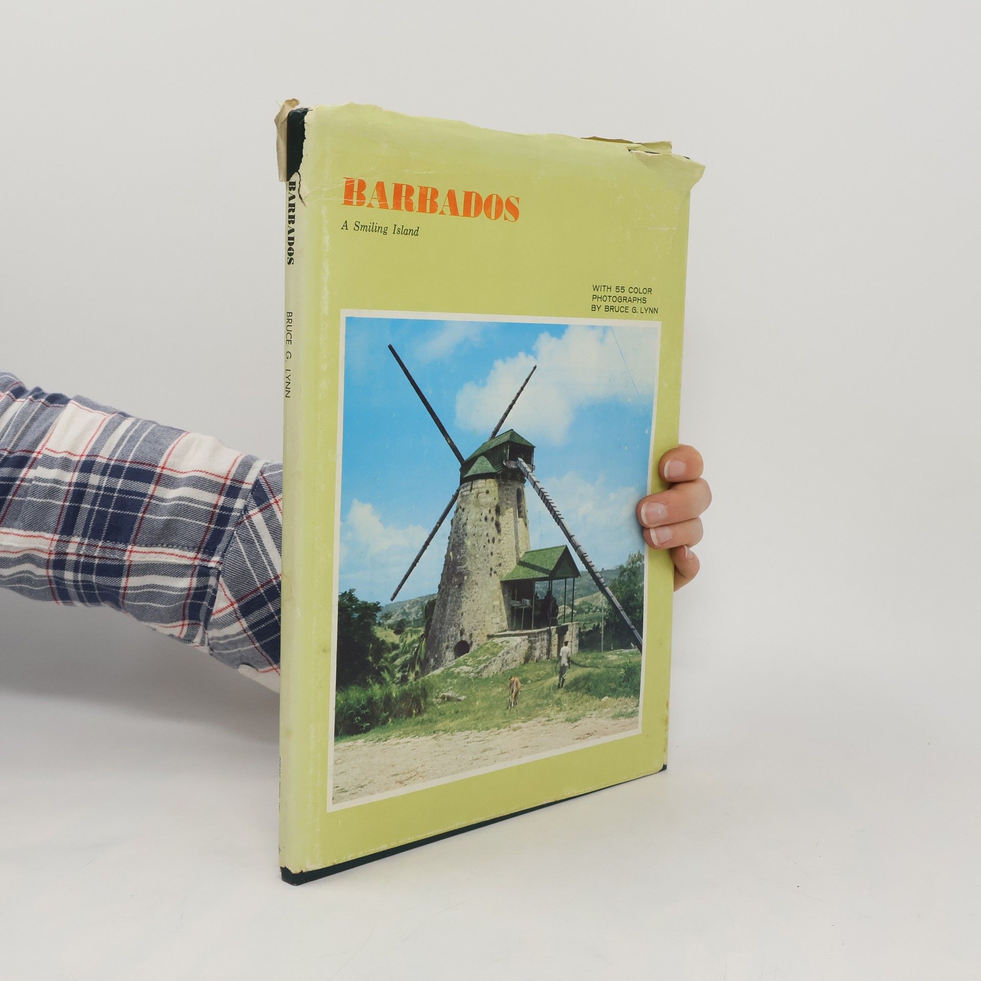 Collectif d'auteurs Barbados: a Smiling Island