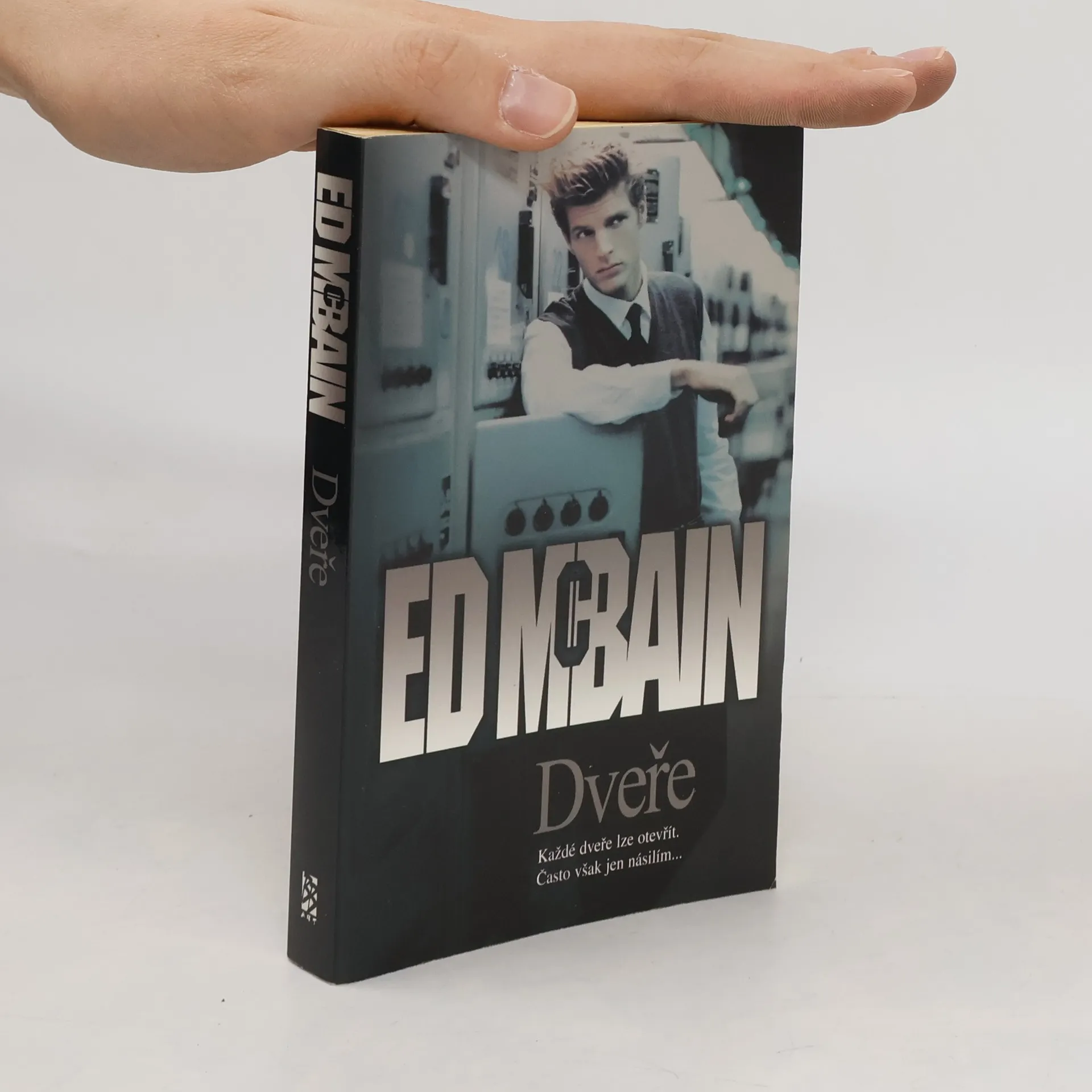 Dveře | Kniha | mäkká | Ed McBain | CS