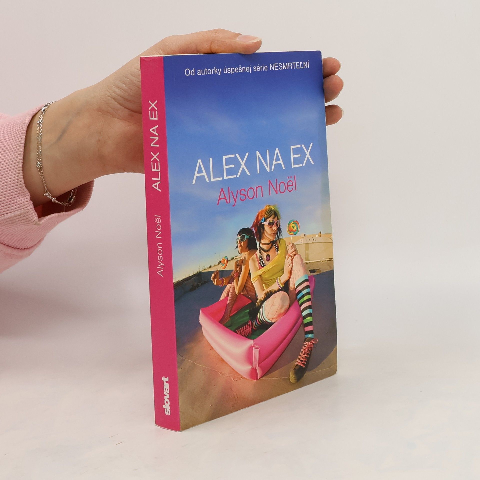 Alyson Noël Alex na ex