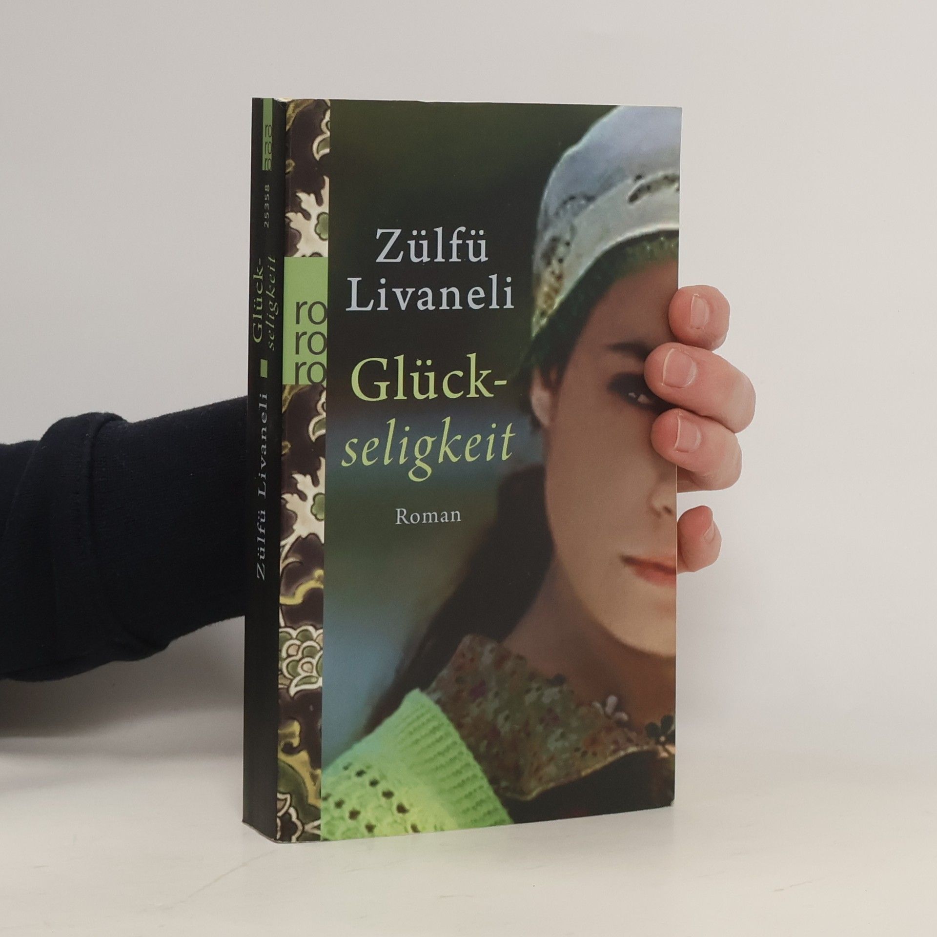 Zülfü Livaneli Glückseligkeit
