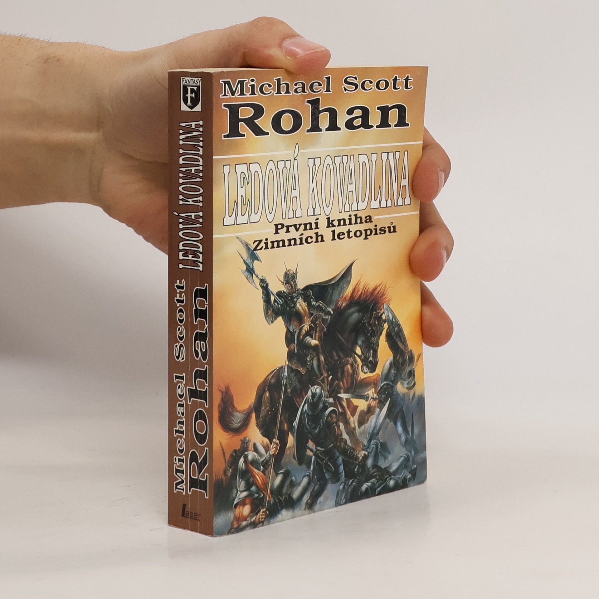 Autorenkollektiv Ledová kovadlina : první kniha Zimních letopisů