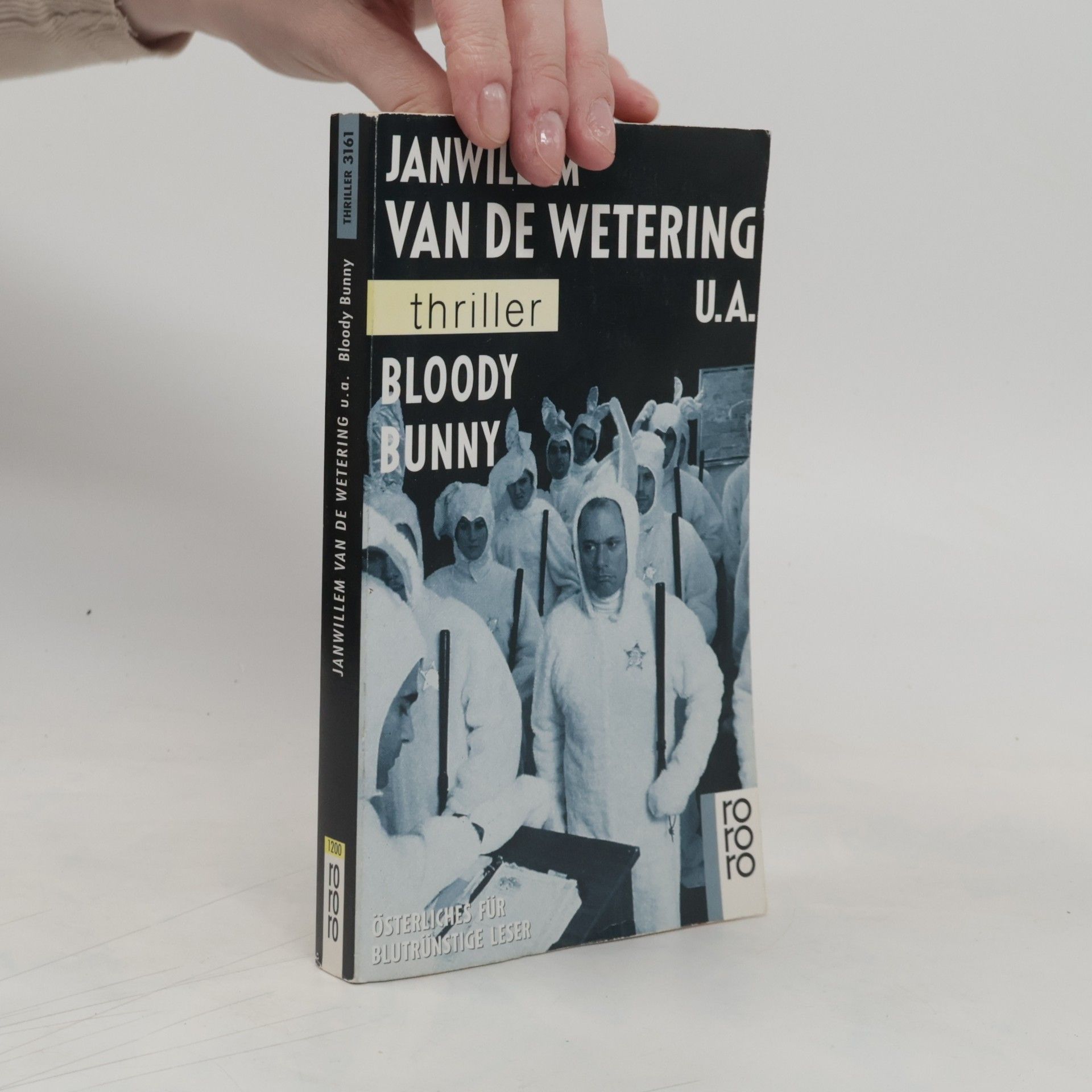 Janwillem van de Wetering Bloody Bunny