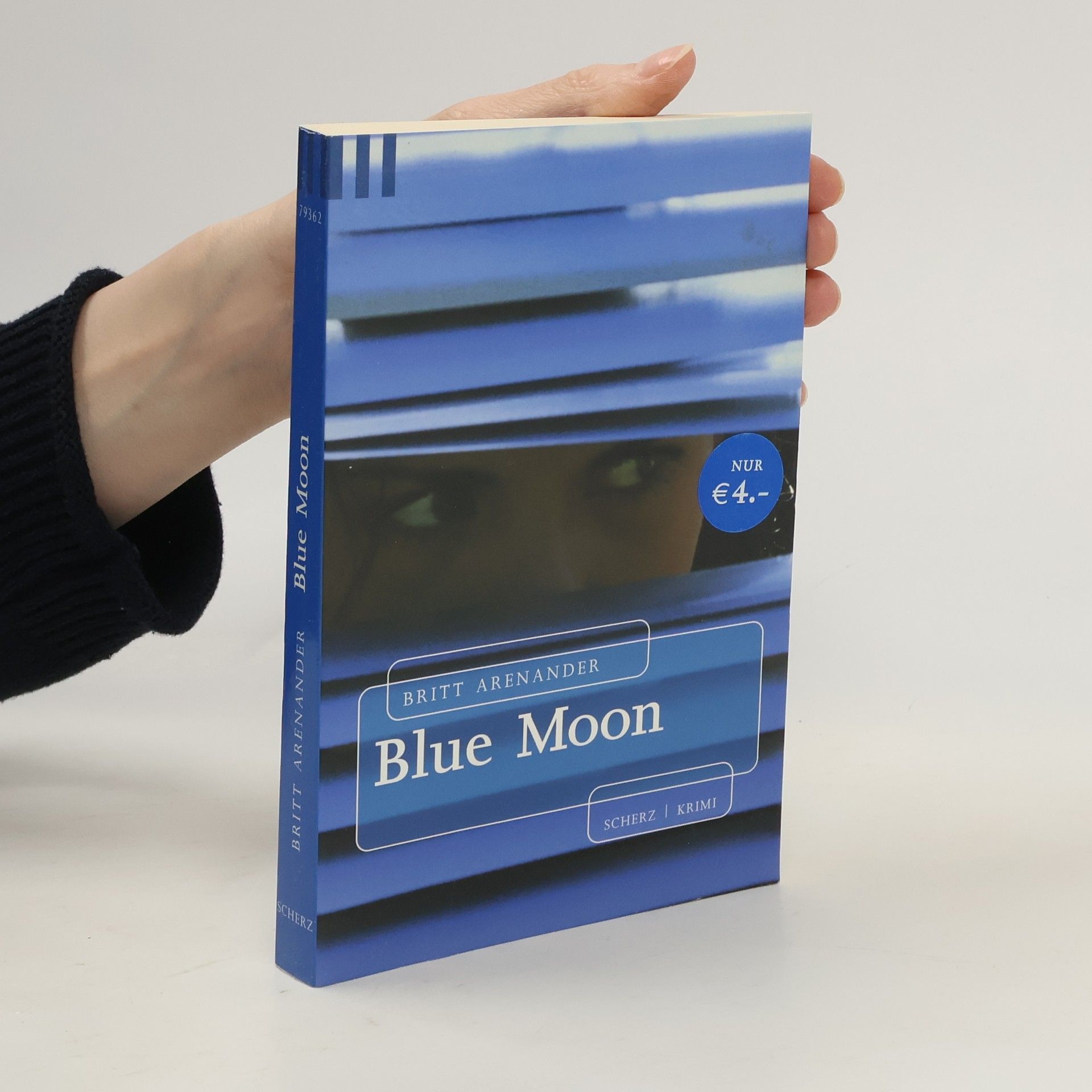 Britt Arenander Blue moon