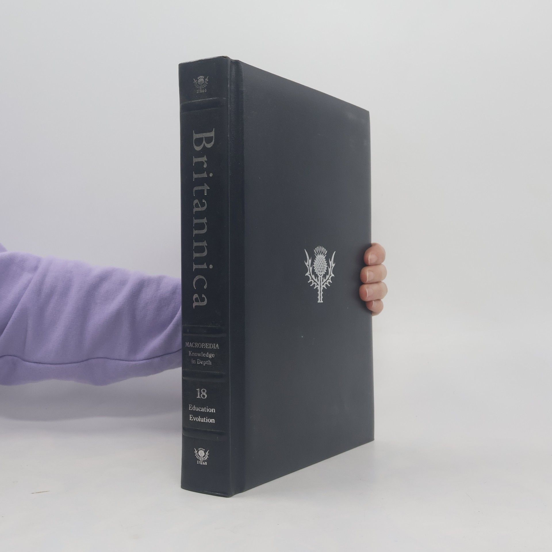 kolektiv The New Encyclopaedia Britannica 18