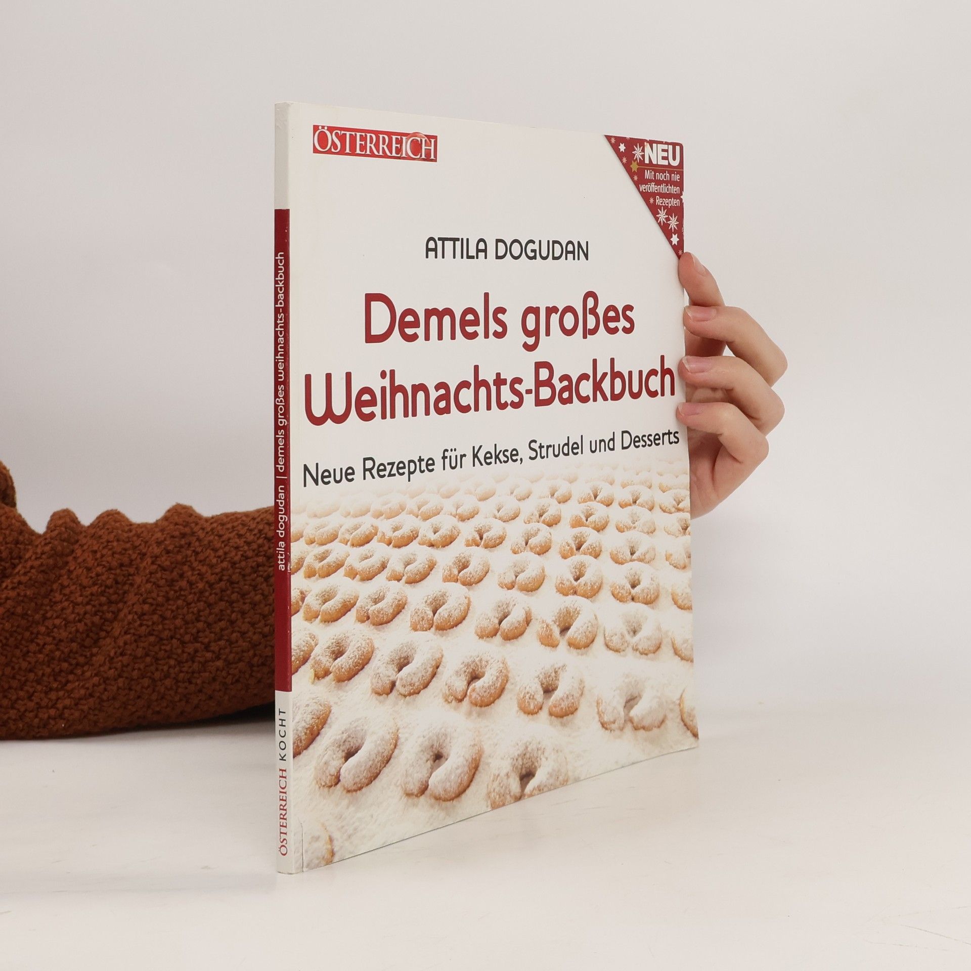Attila Dogudan Demels großes Weihnachts-Backbuch