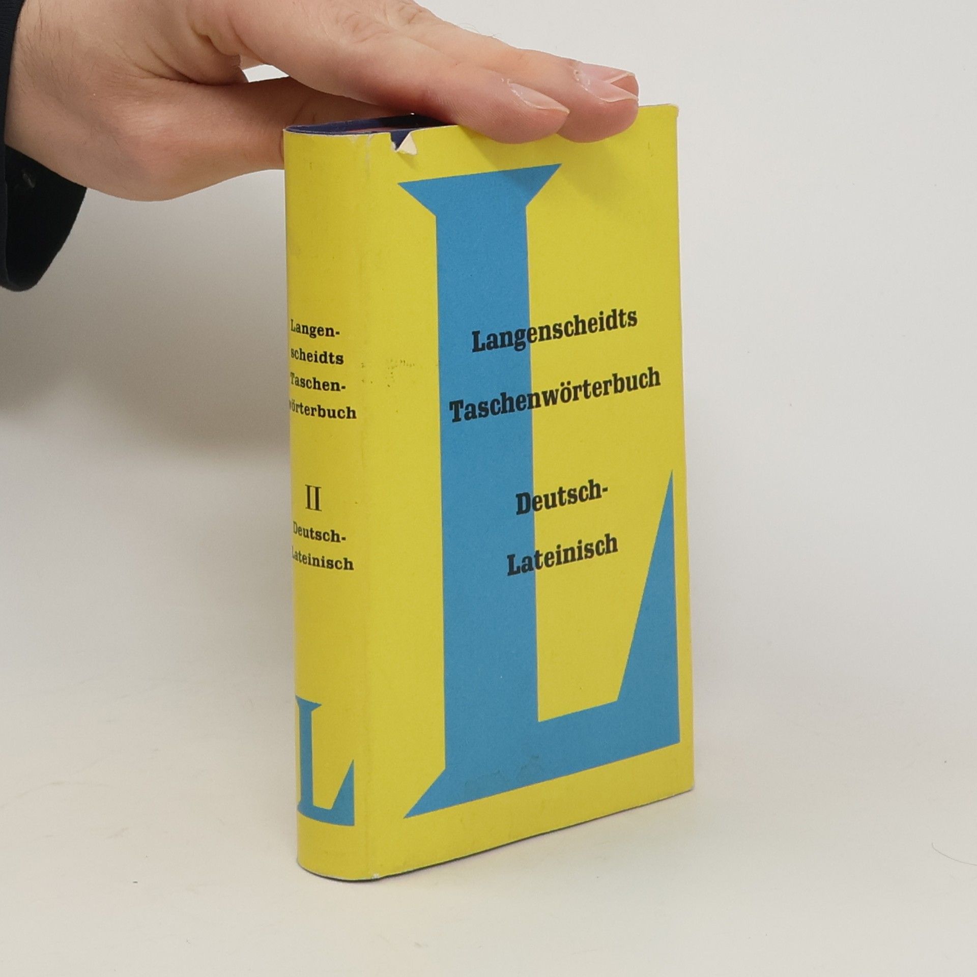Collective Langenscheidts Taschenwörterbuch. Lateinisch - Deutsch