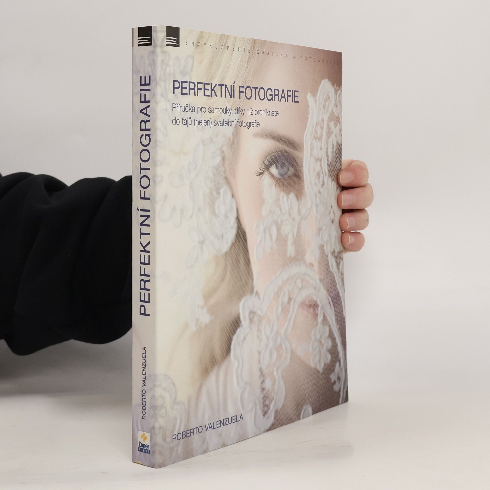 Roberto Valenzuela Perfektní fotografie