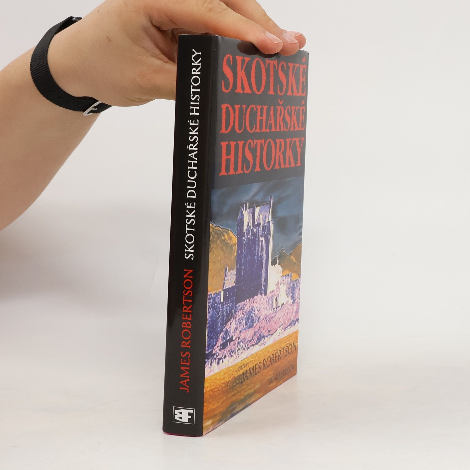 James Robertson Skotské duchařské historky