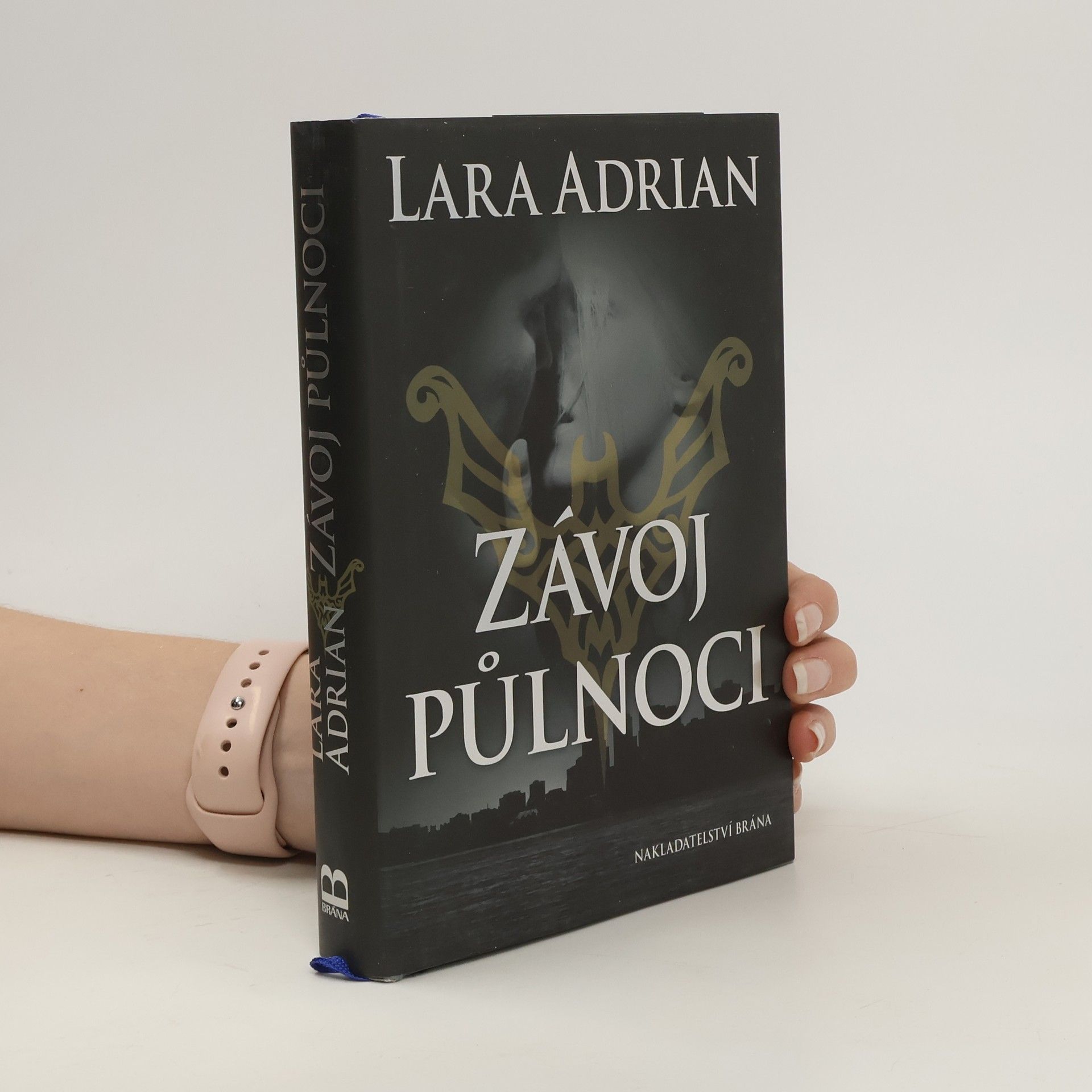 Lara Adrian Závoj půlnoci