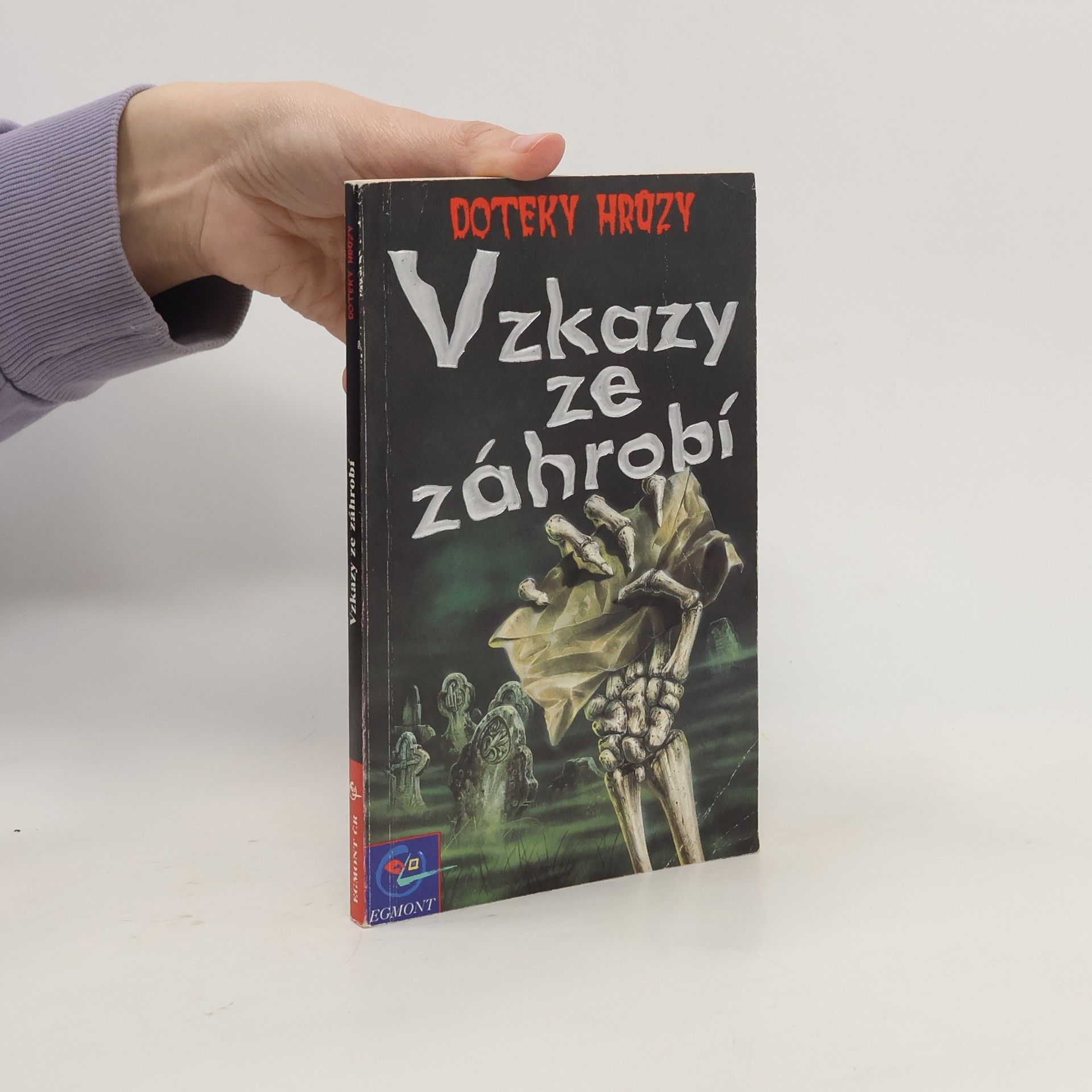 kolektiv Vzkazy ze záhrobí
