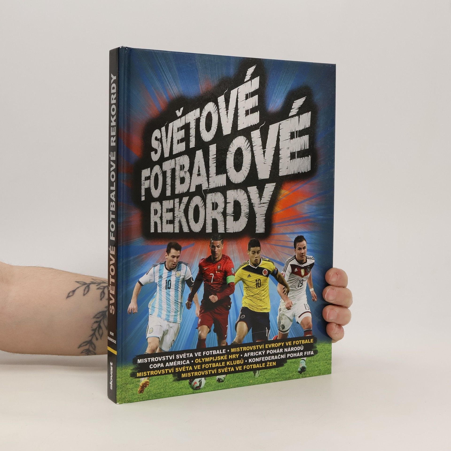 kolektiv Světové fotbalové rekordy 2016