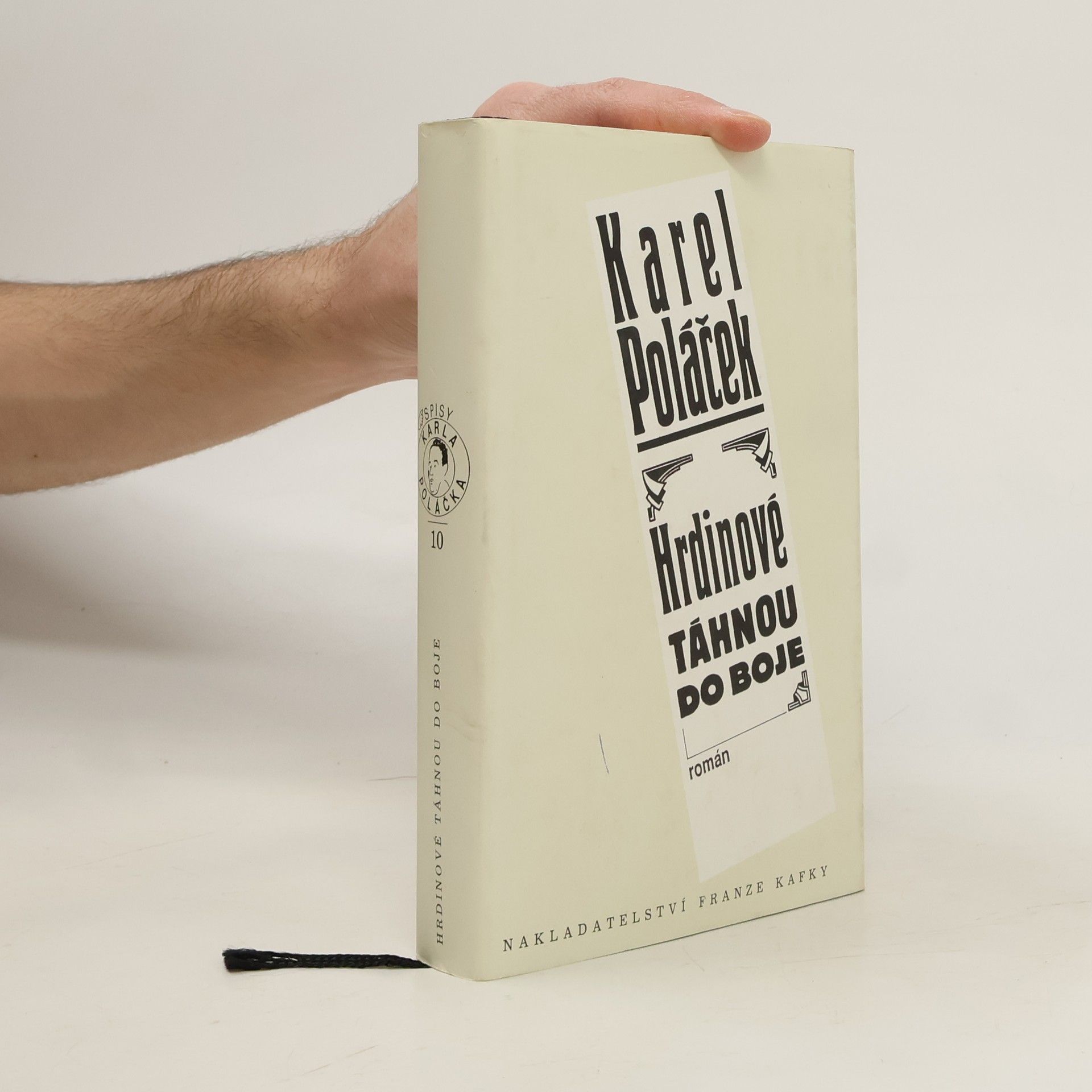 Karel Poláček Hrdinové táhnou do boje