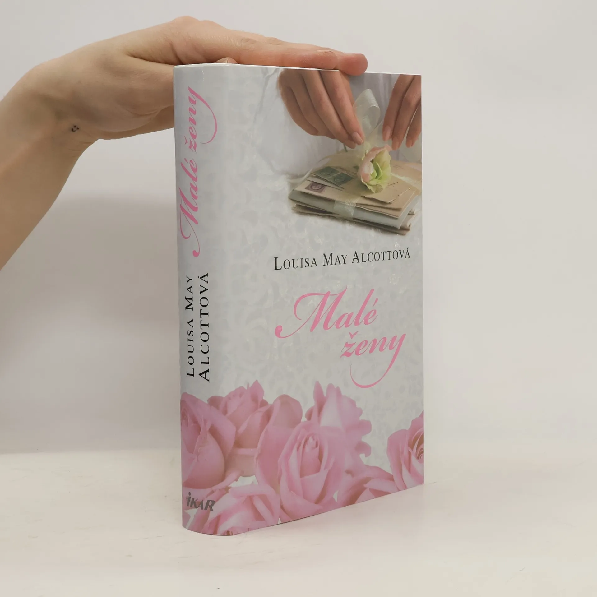 Malé ženy | Kniha | Louisa May Alcott | CS