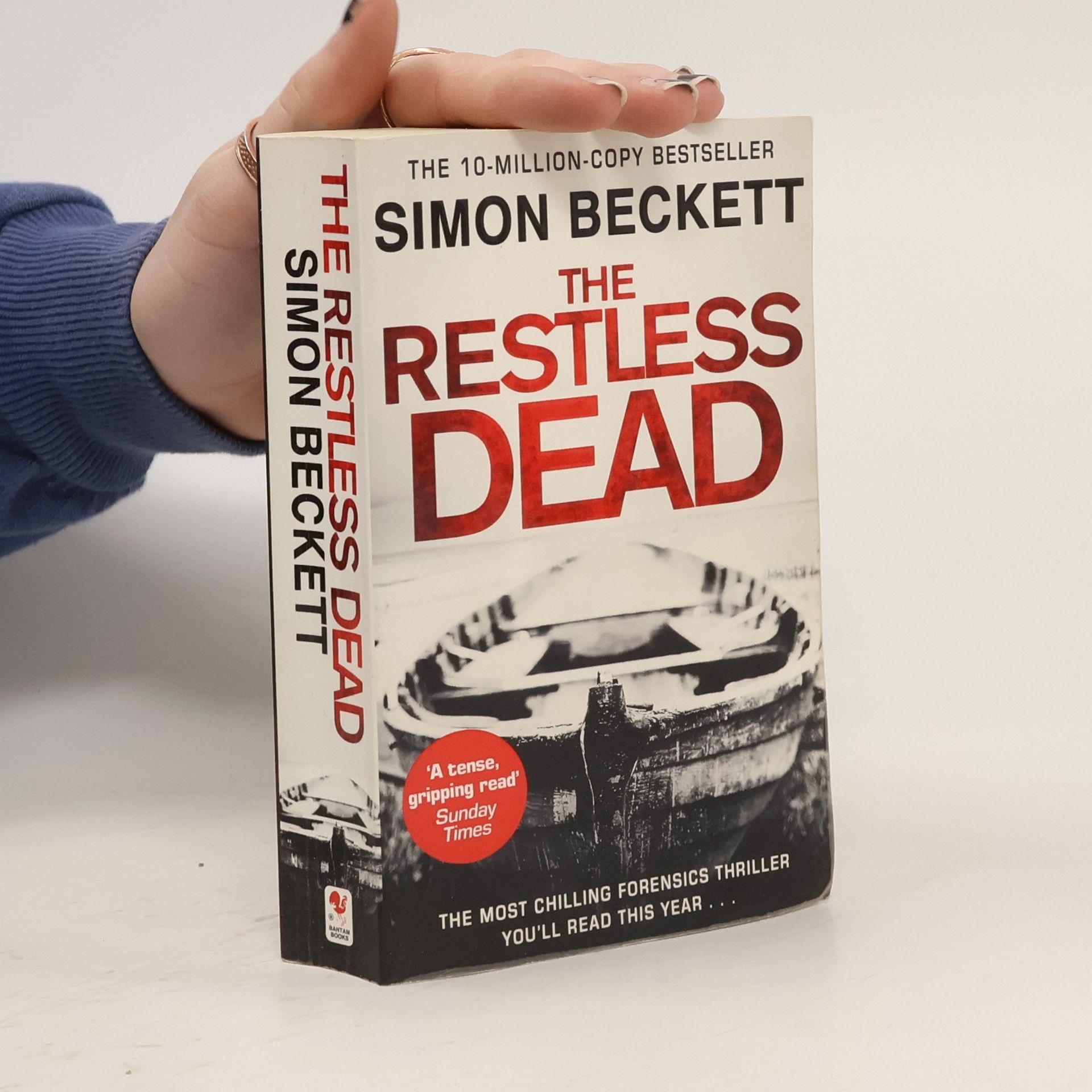 Simon Beckett The Restless Dead