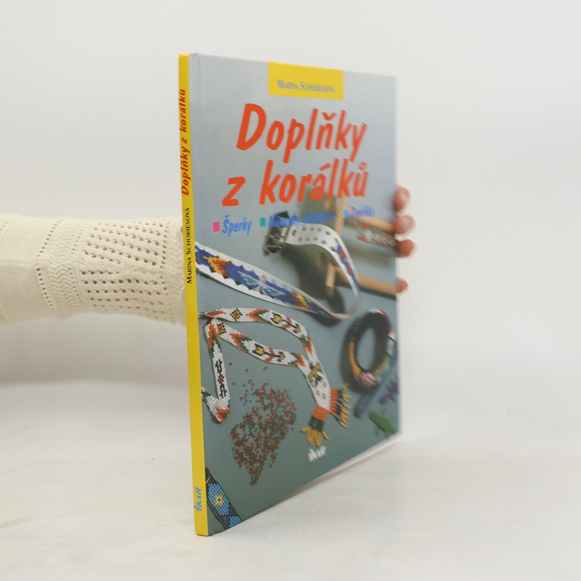 Marina Schories Doplňky z korálků : šperky, náramky přátelství, doplňky