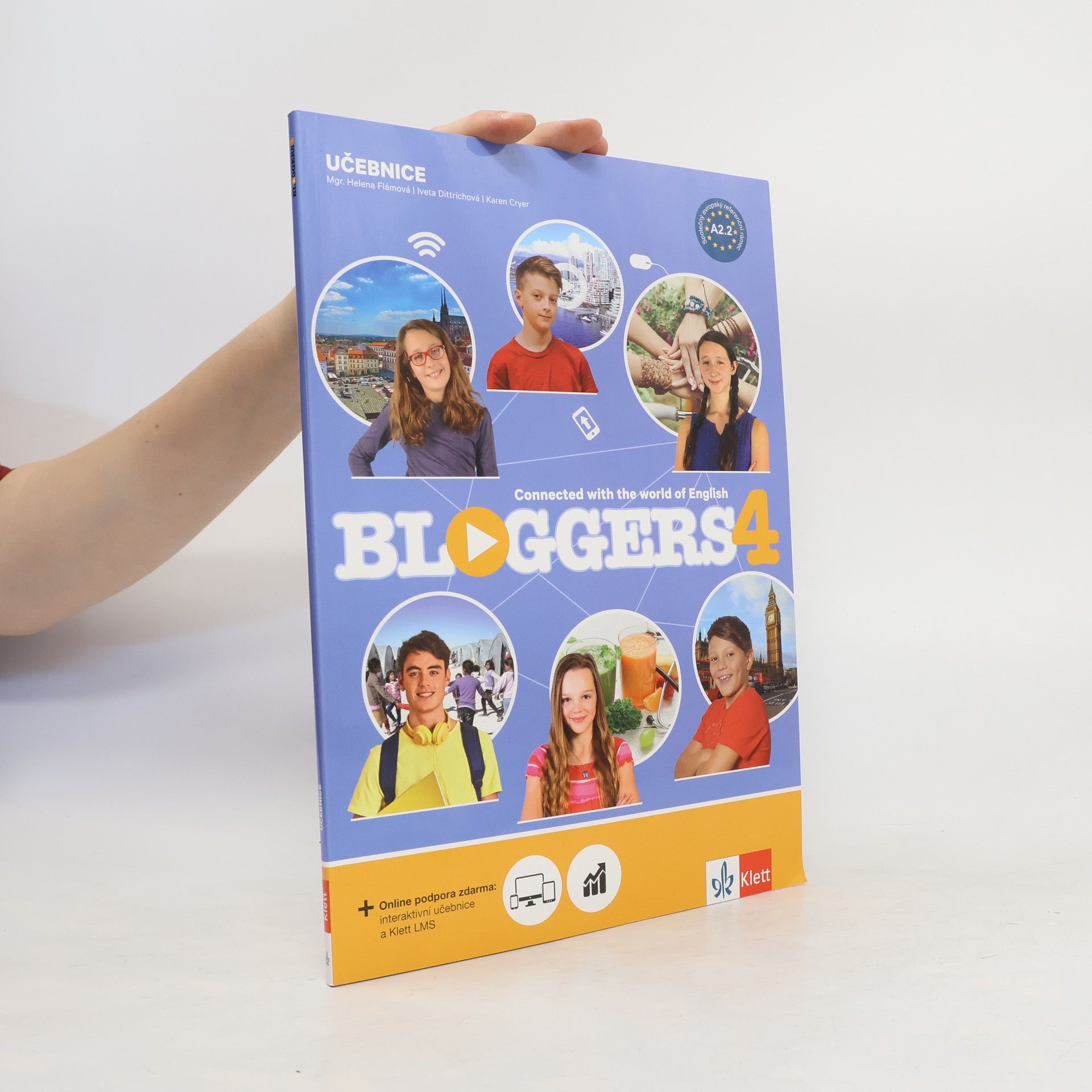 Karen Cryer Bloggers 4 : Connected with the World of English