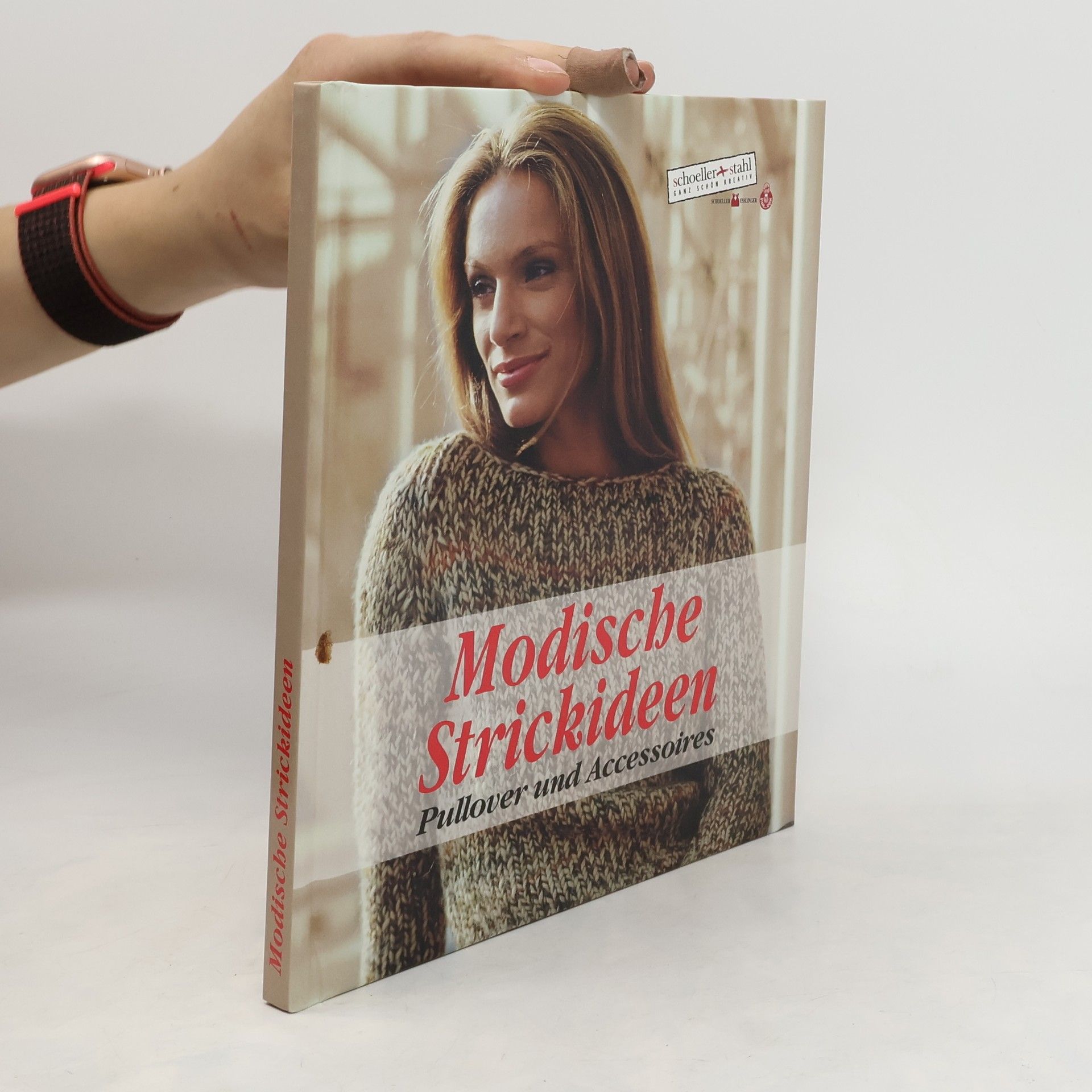 kolektiv Modische Strickideen. Pullover und Accessoires