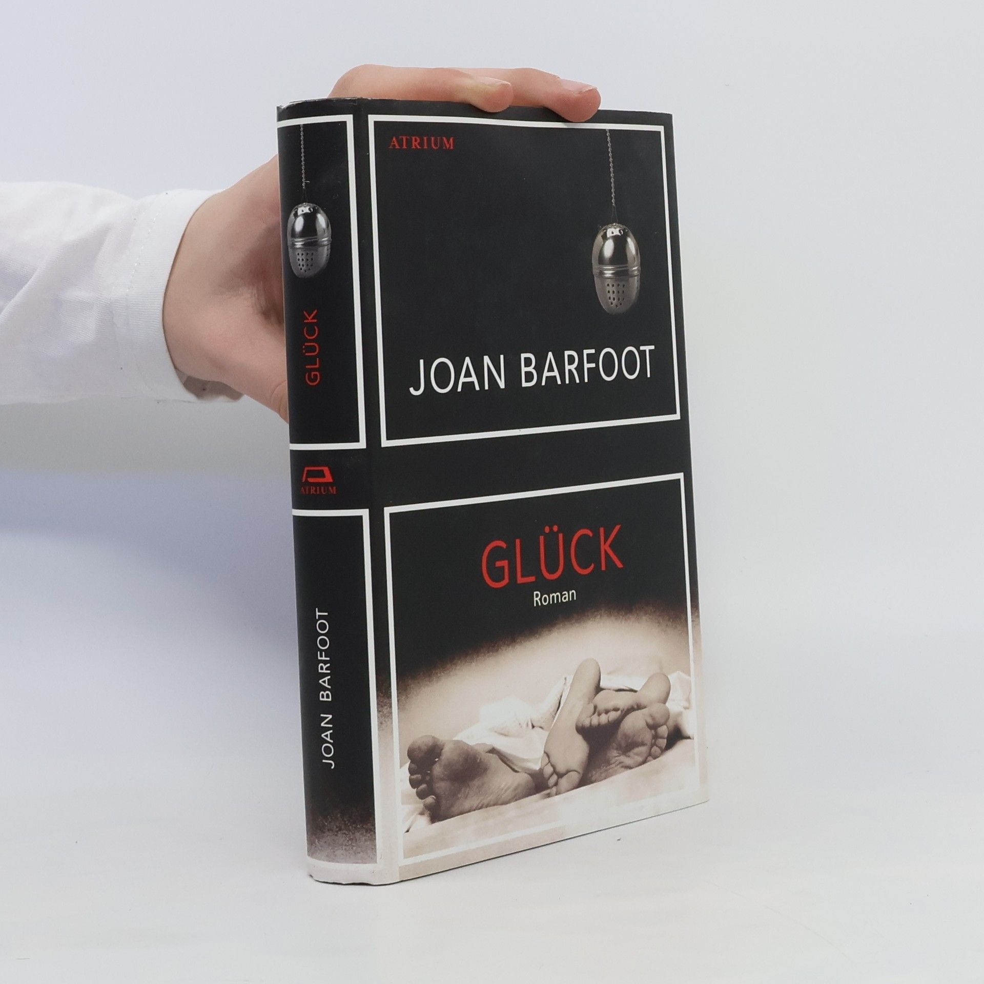 Joan Barfoot Glück