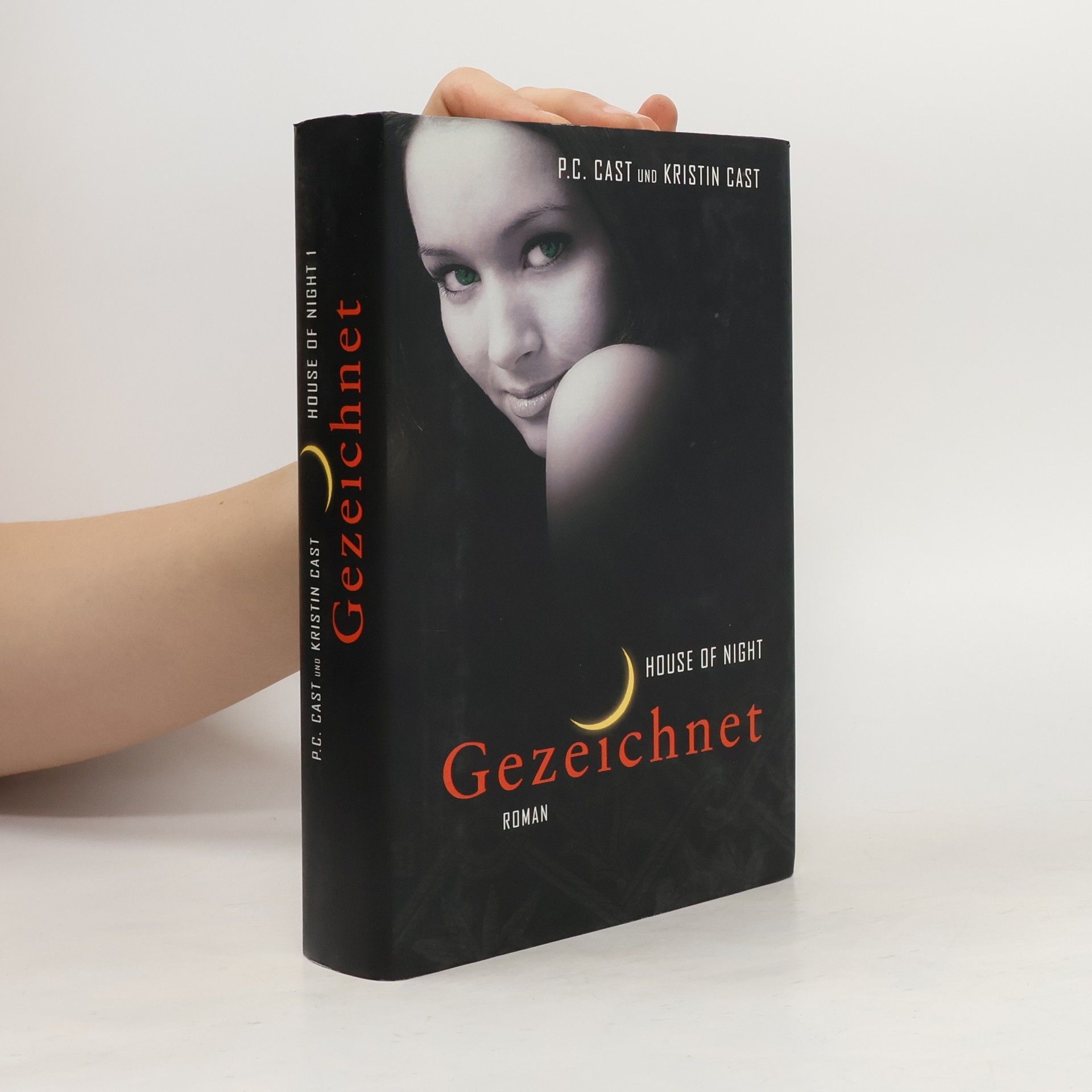 Phyllis Christine Cast Gezeichnet