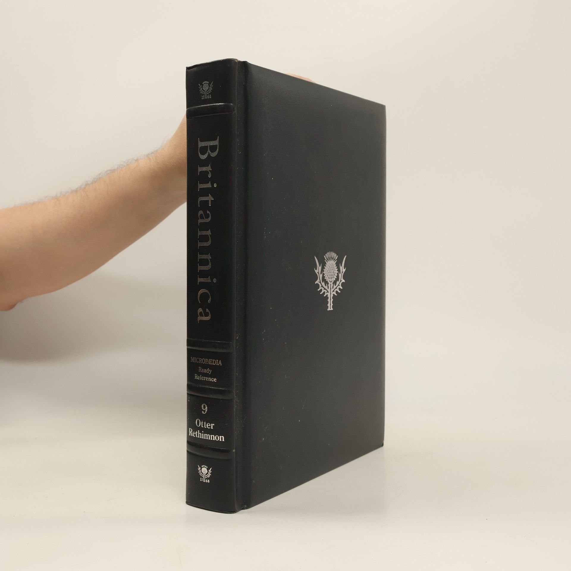 kolektiv The New Encyclopaedia Britannica 9