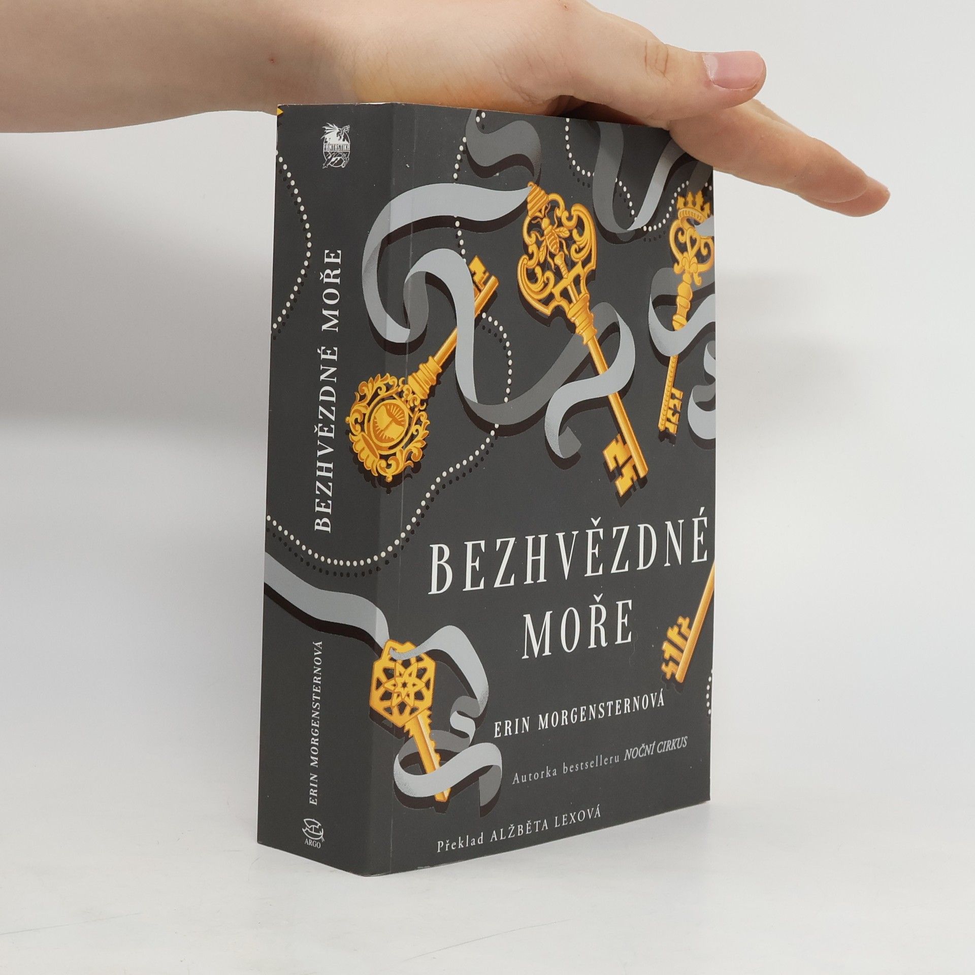 Erin Morgenstern Bezhvězdné moře