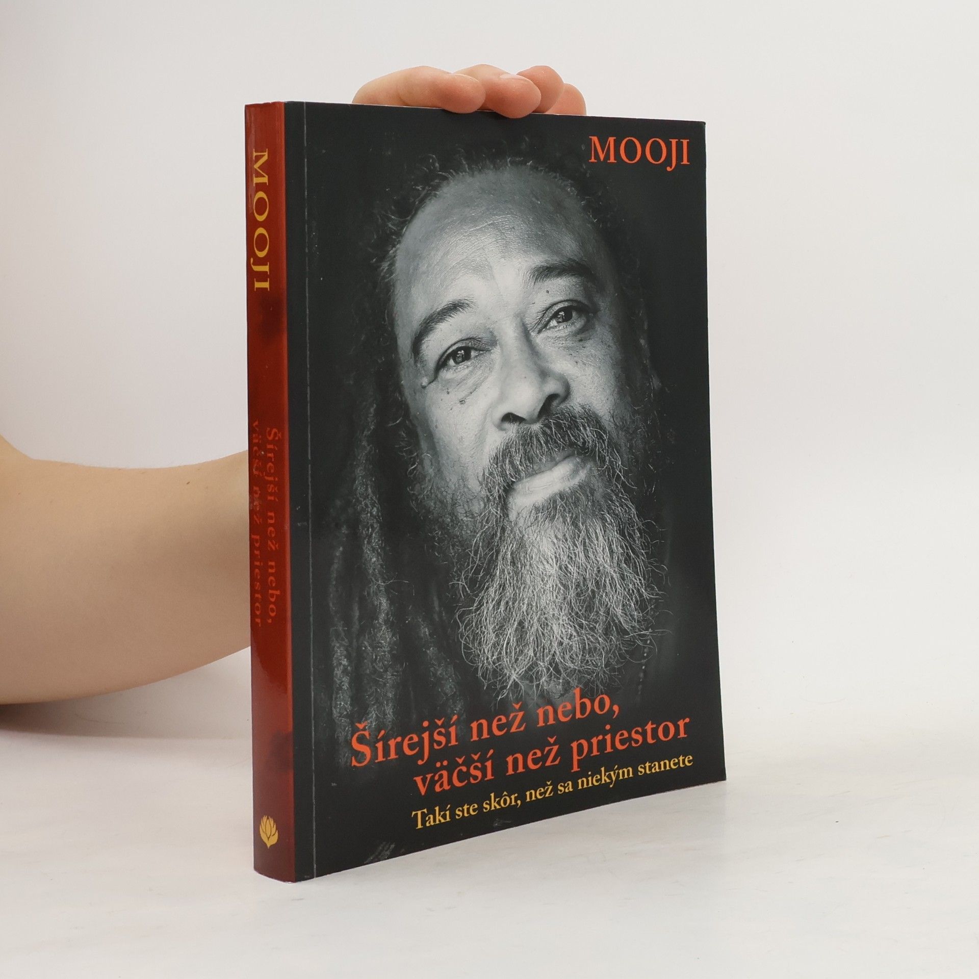 Mooji Šírejší než nebo, väčší než priestor