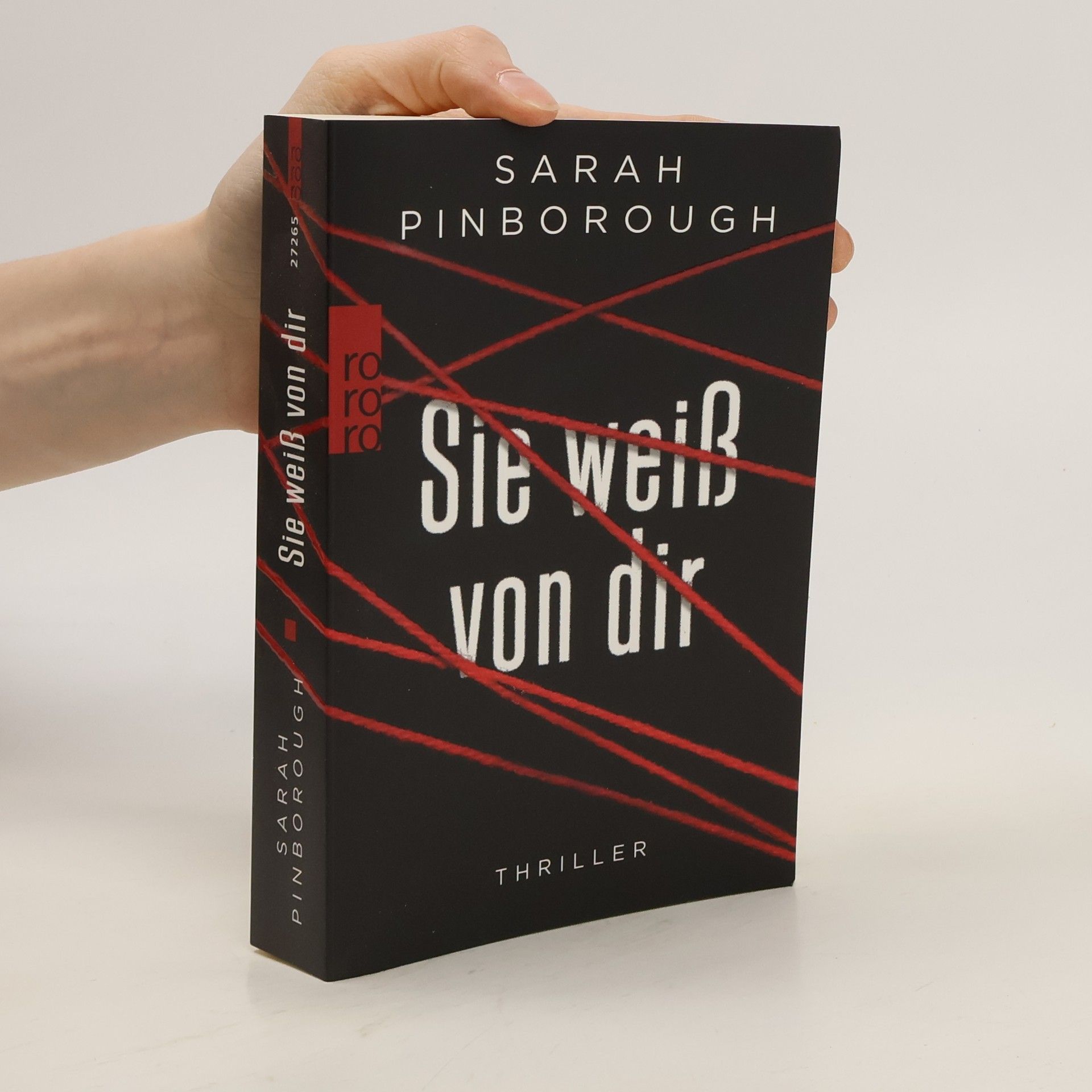 Sarah Pinborough Sie weiß von dir