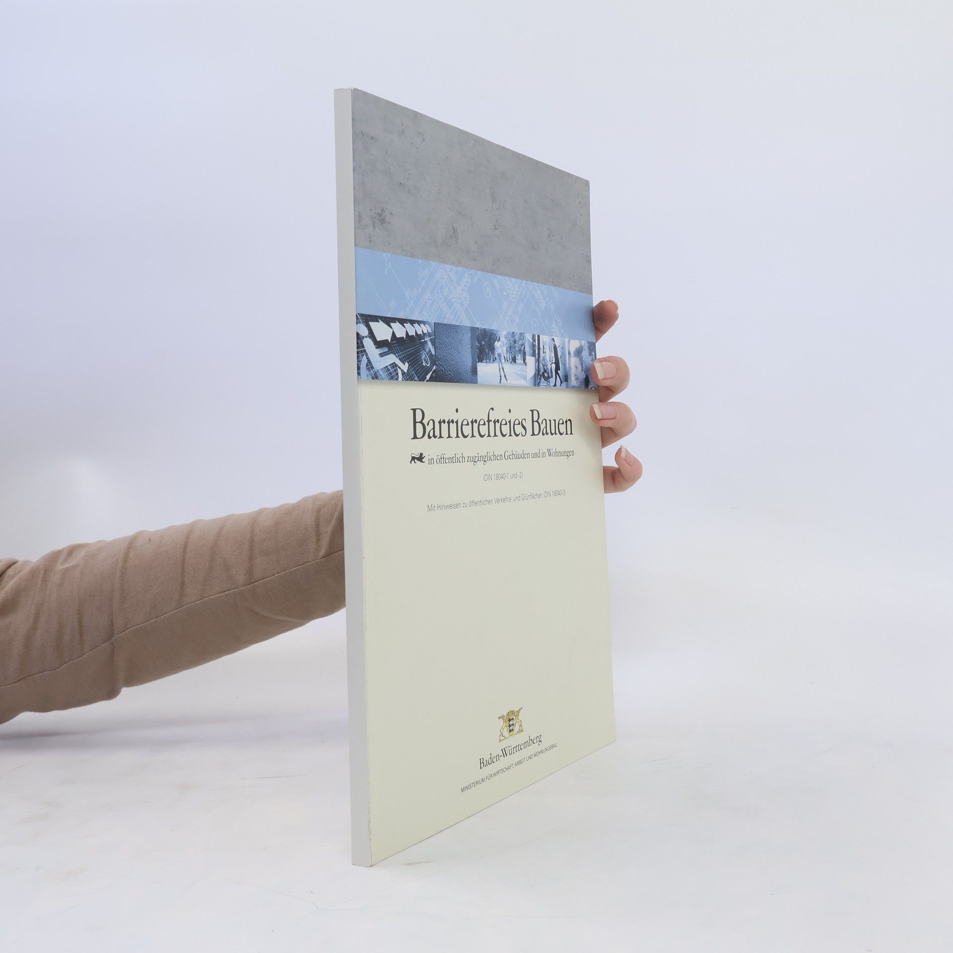 Collective Baden-Württemberg in öffentlich zugänglichen Gebäuden und in Wohnungen