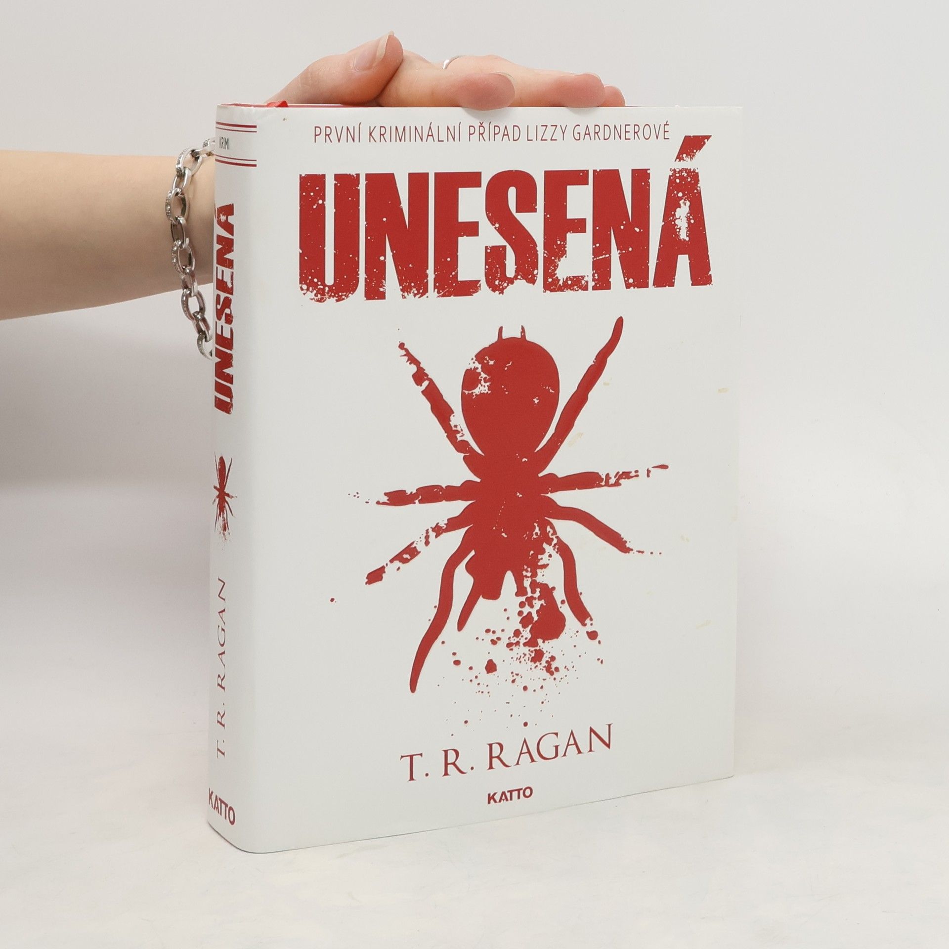 Theresa Ragan Unesená