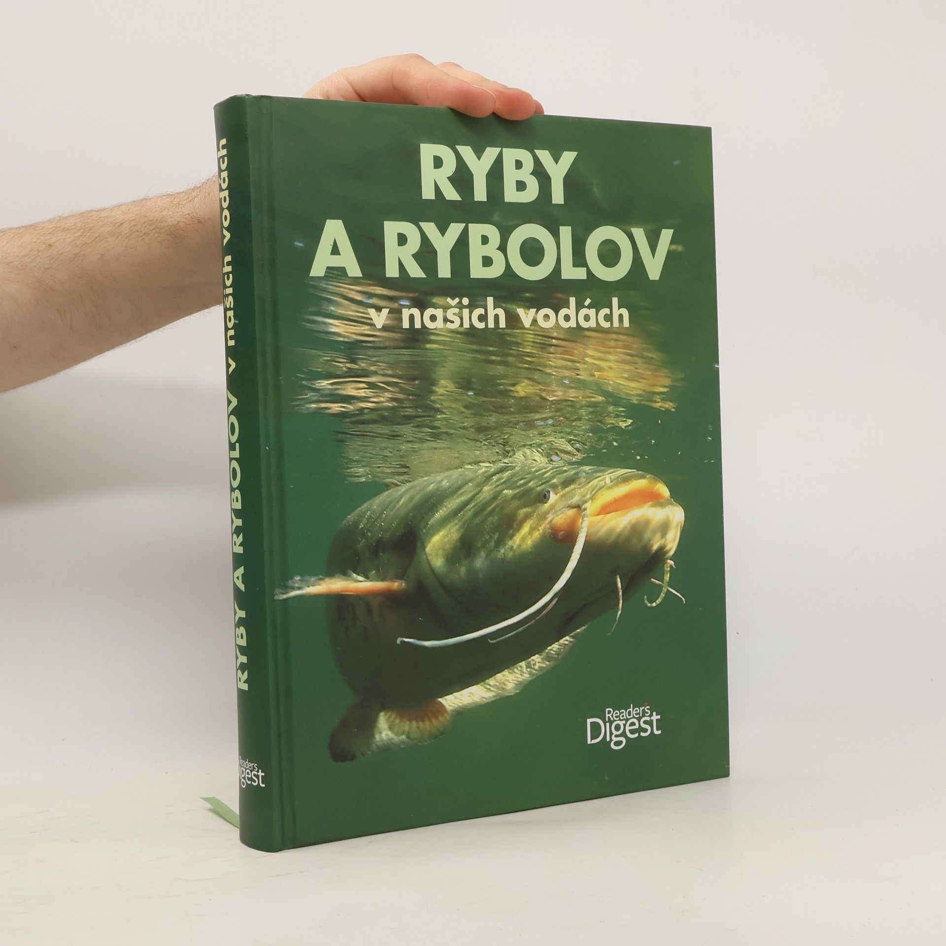 Collective Ryby a rybolov v našich vodách