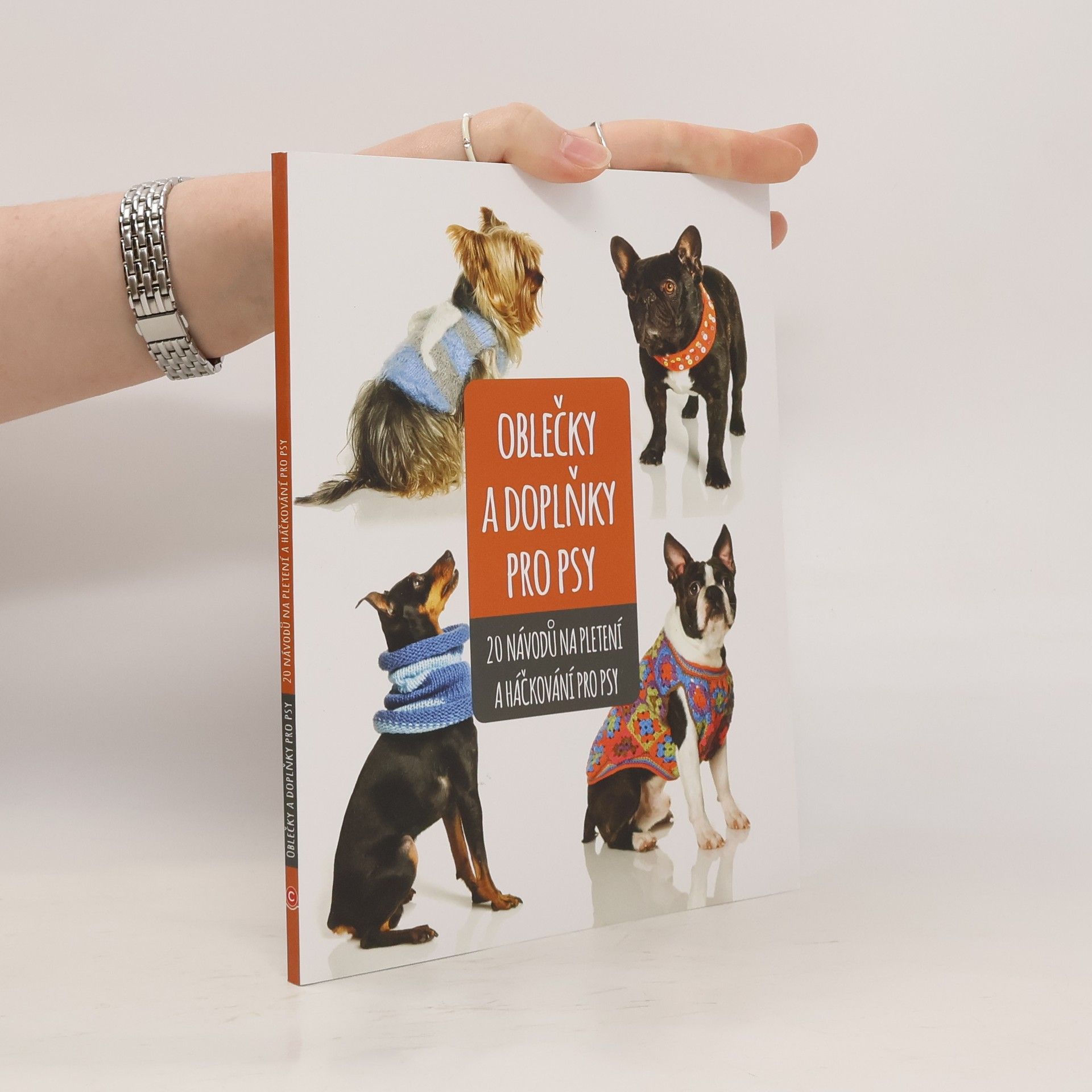 Autorenkollektiv Oblečky a doplňky pro psy