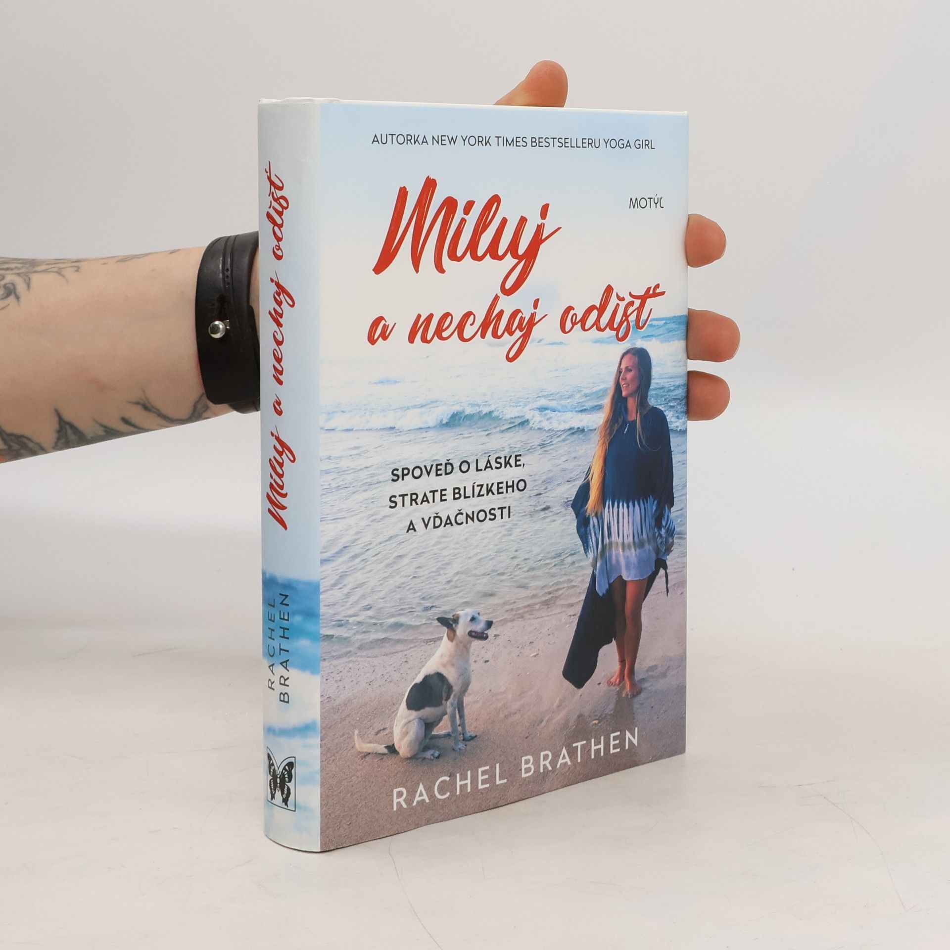 Rachel Brathen Miluj a nechaj odísť