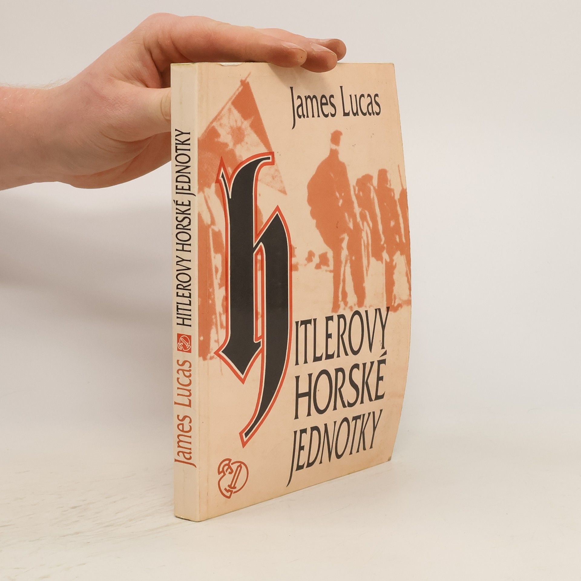 James Lucas Hitlerovy horské jednotky