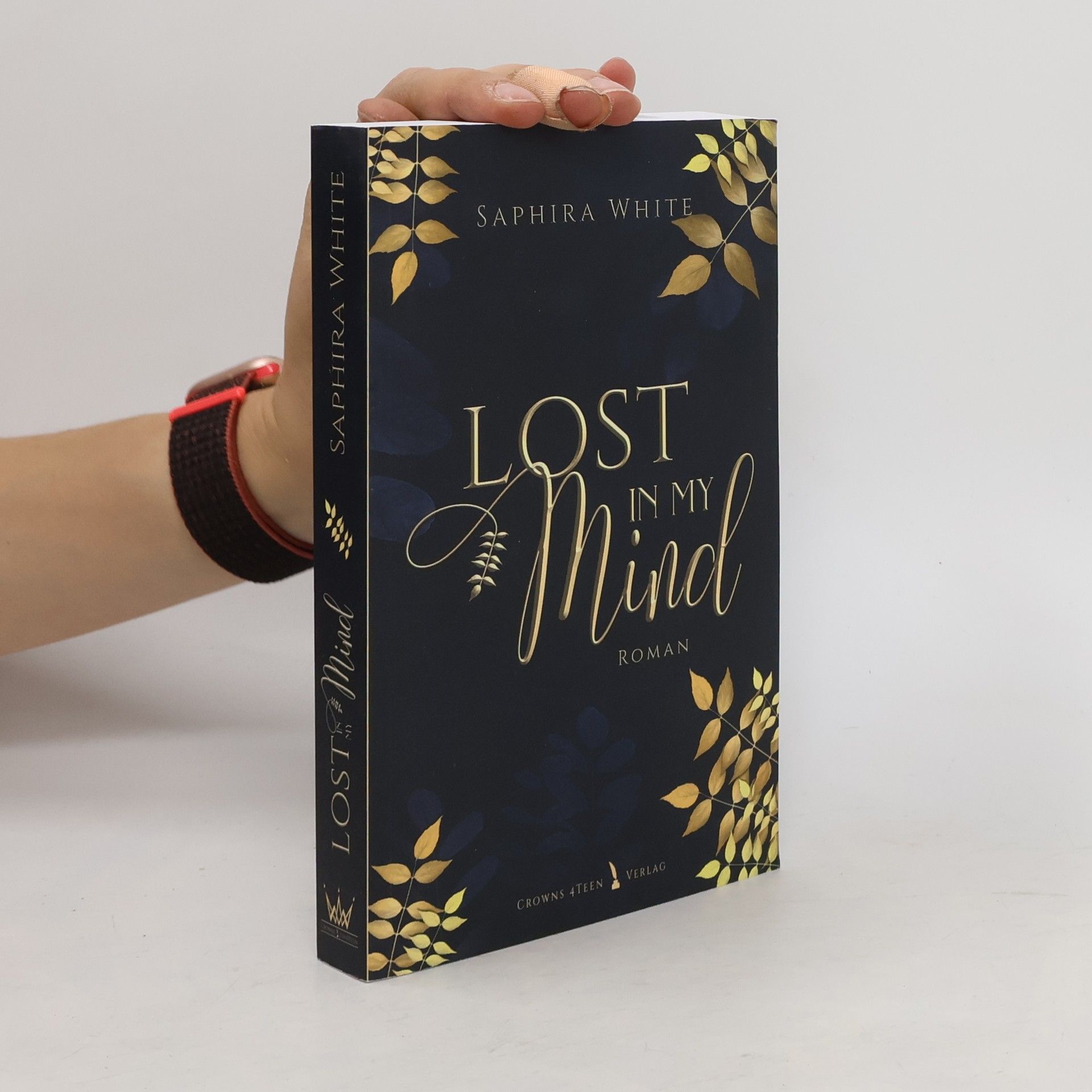 Saphira White Lost in my Mind