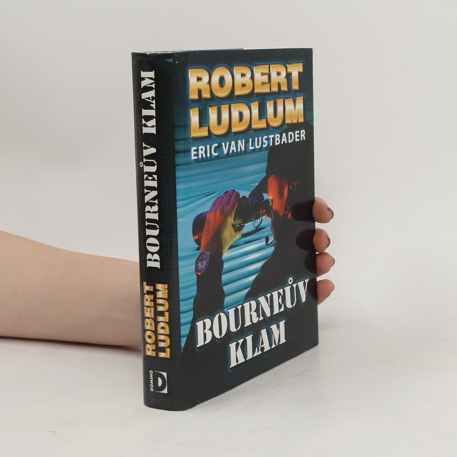 Robert Ludlum Bourneův klam
